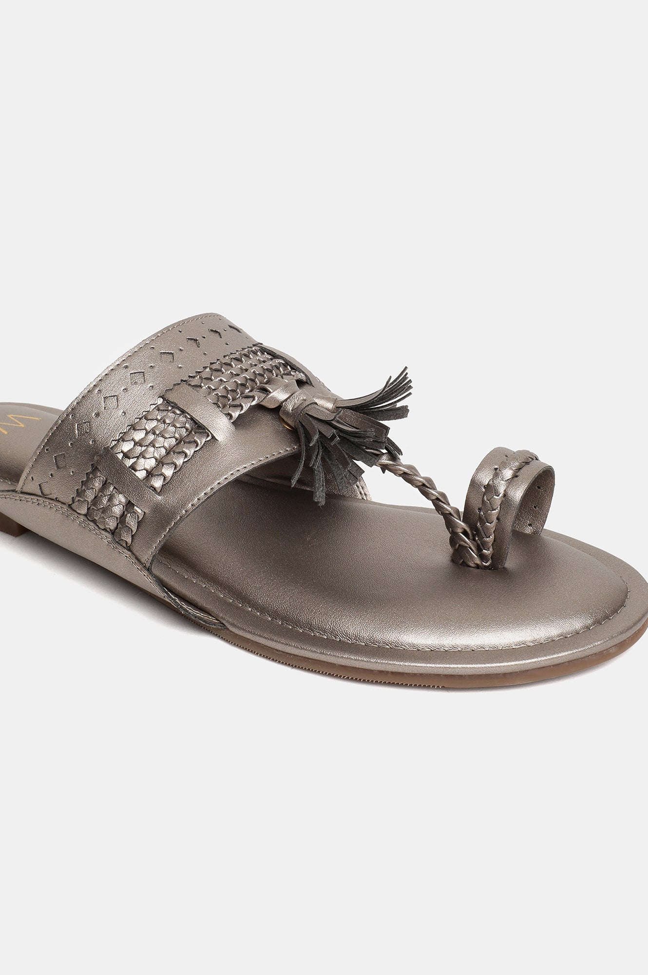 W Woven Design Open Flat