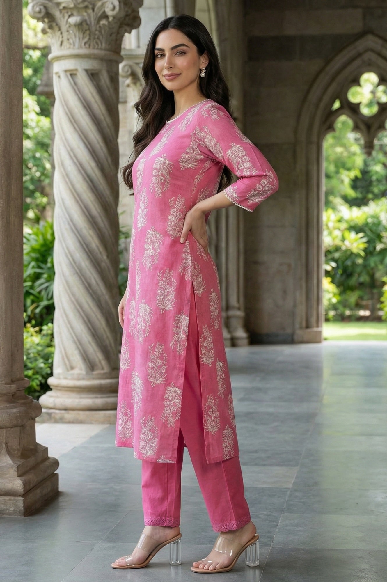 Pink Floral Printed Straight Kurta