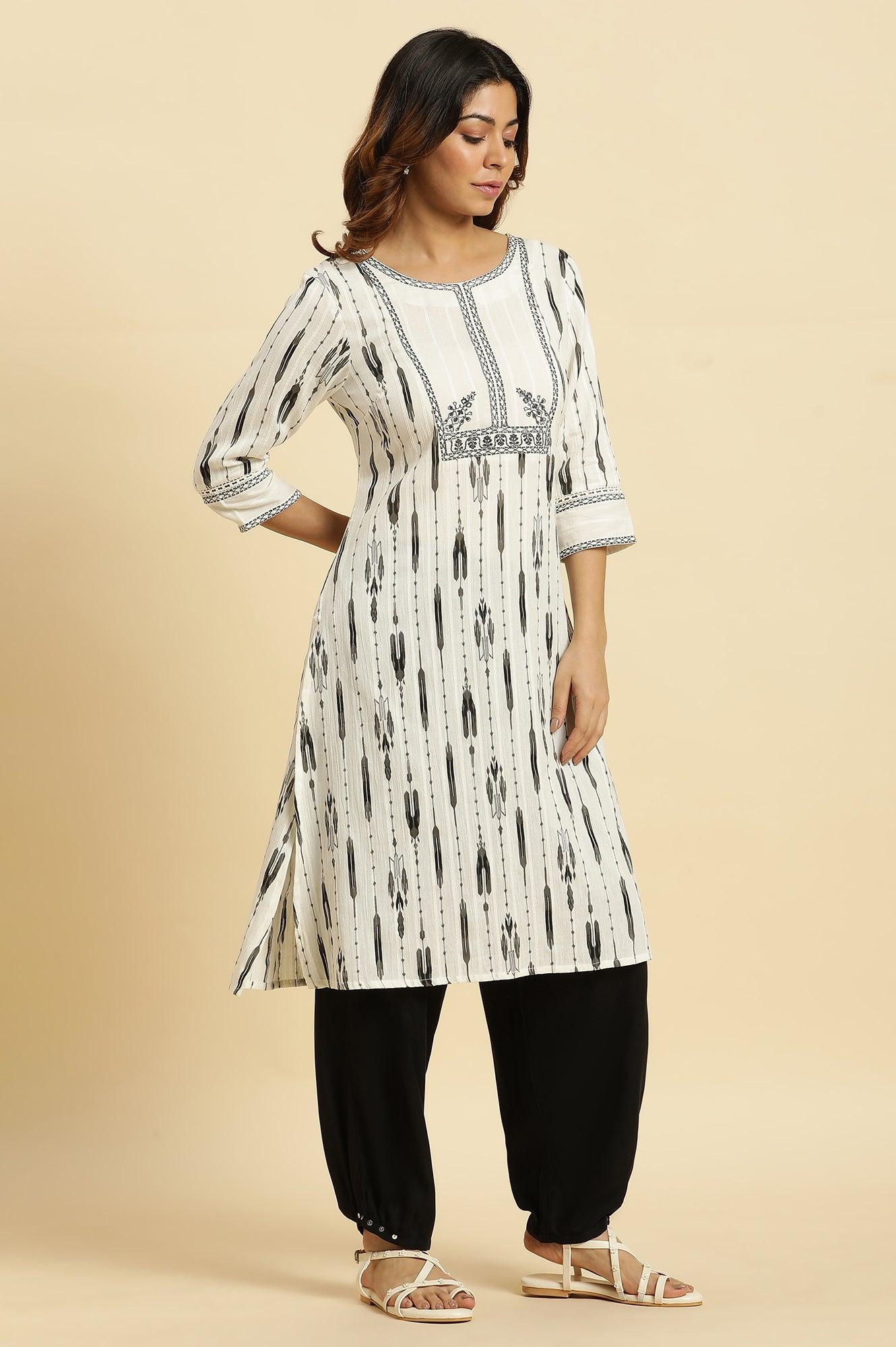 Off-White Textured Cotton Kurta With Black Ikkat Print - wforwoman