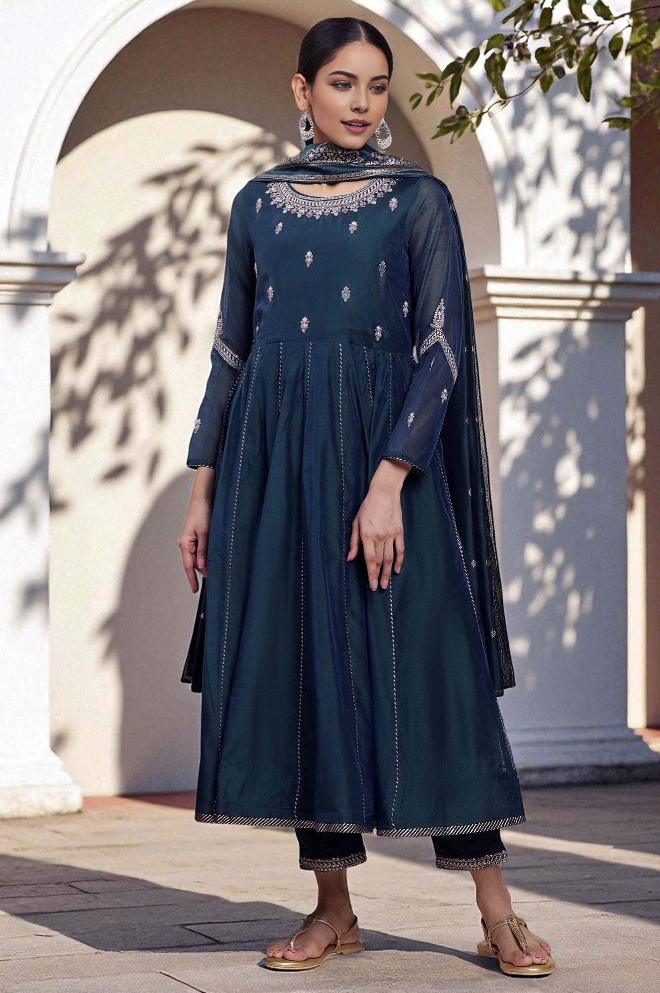 Green Flared Embroidered Kurta, Pants And Dupatta Set