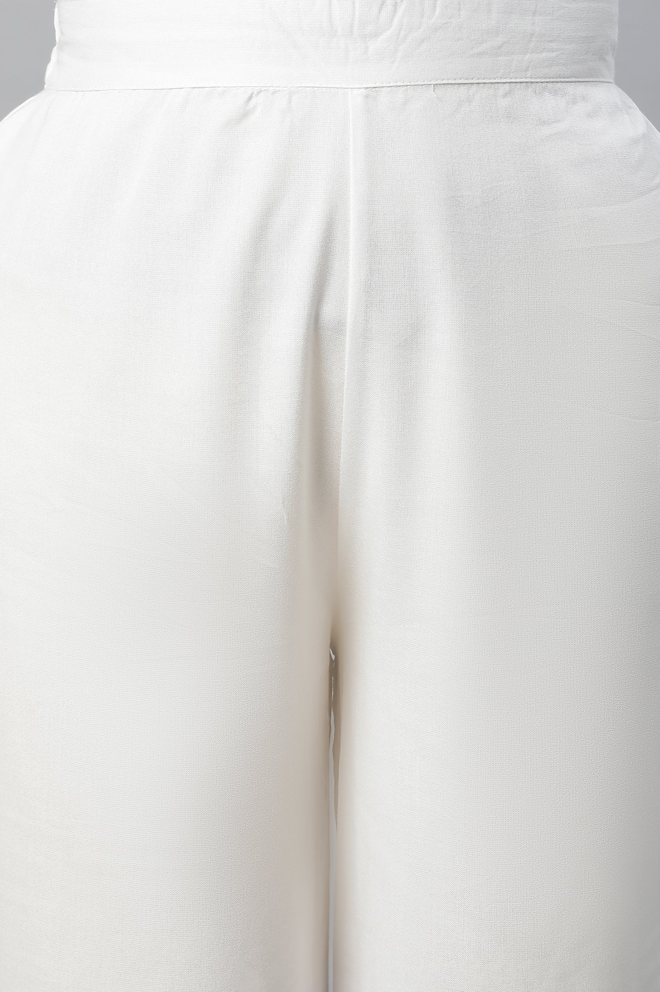 Off White Solid Straight-fit Woven Palazzo with Slip-On Closure