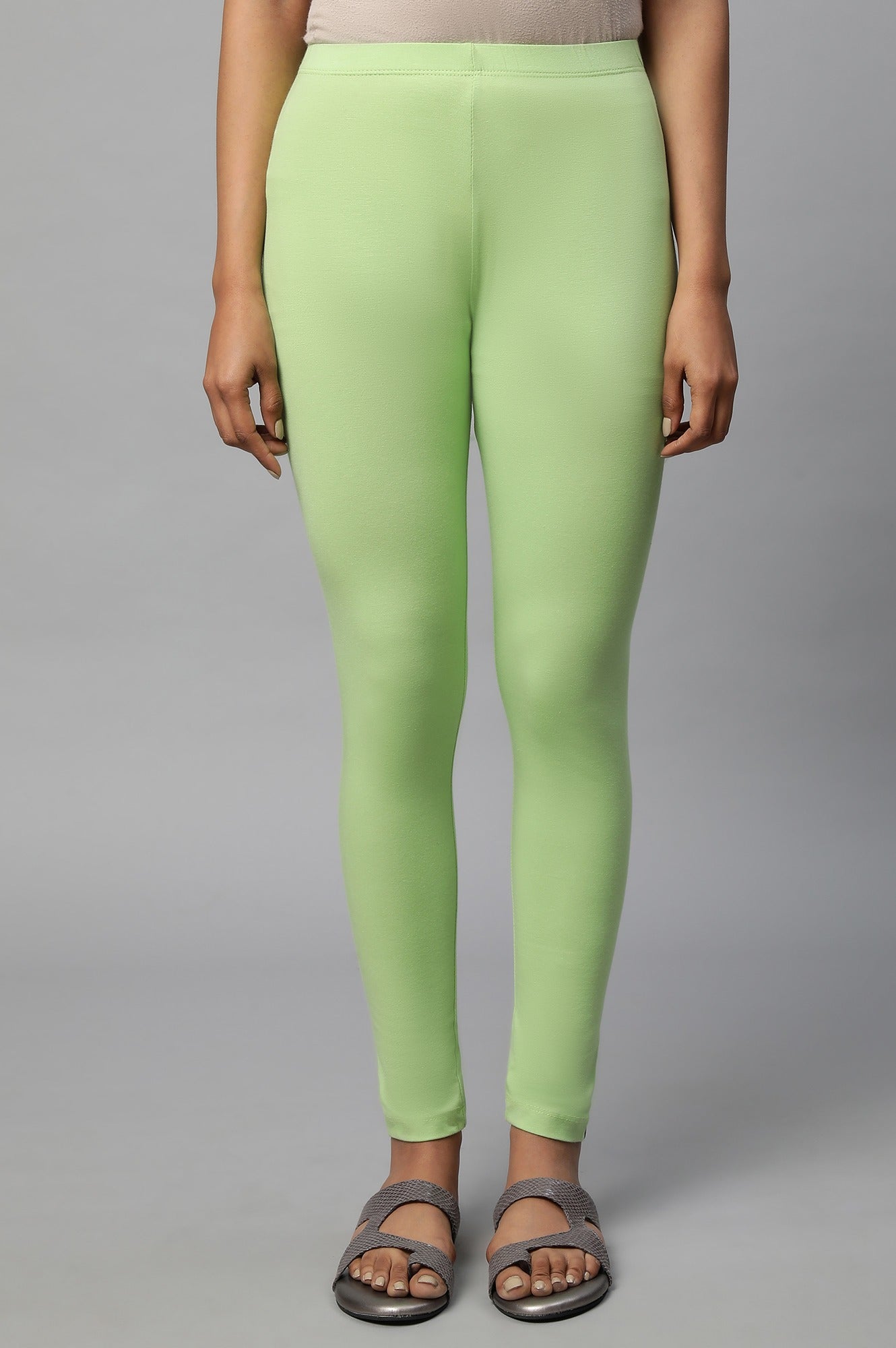 Light Green Solid Skinny Fit Cotton Tights With Elasticated Waist