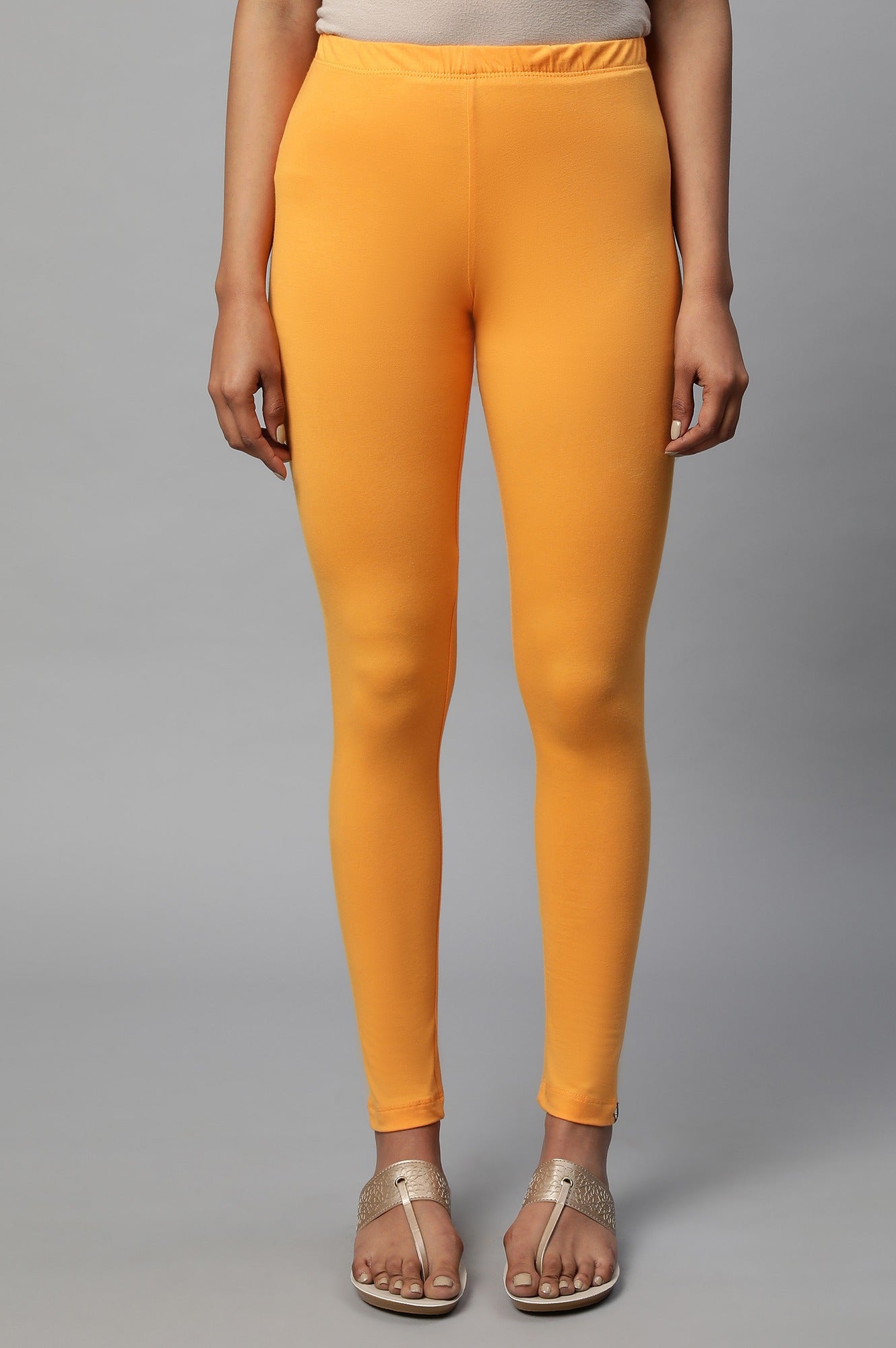 Elleven Women&