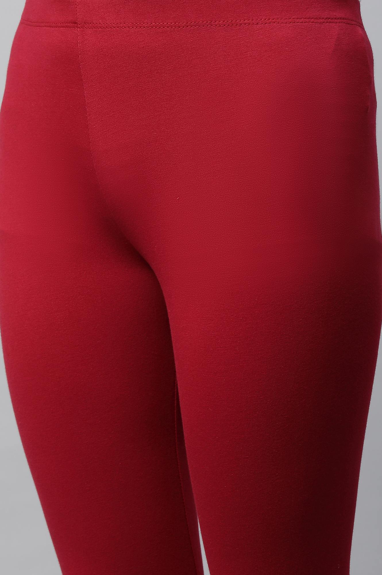 Red Solid Skinny Fit Cotton Tights With Slip On Closure