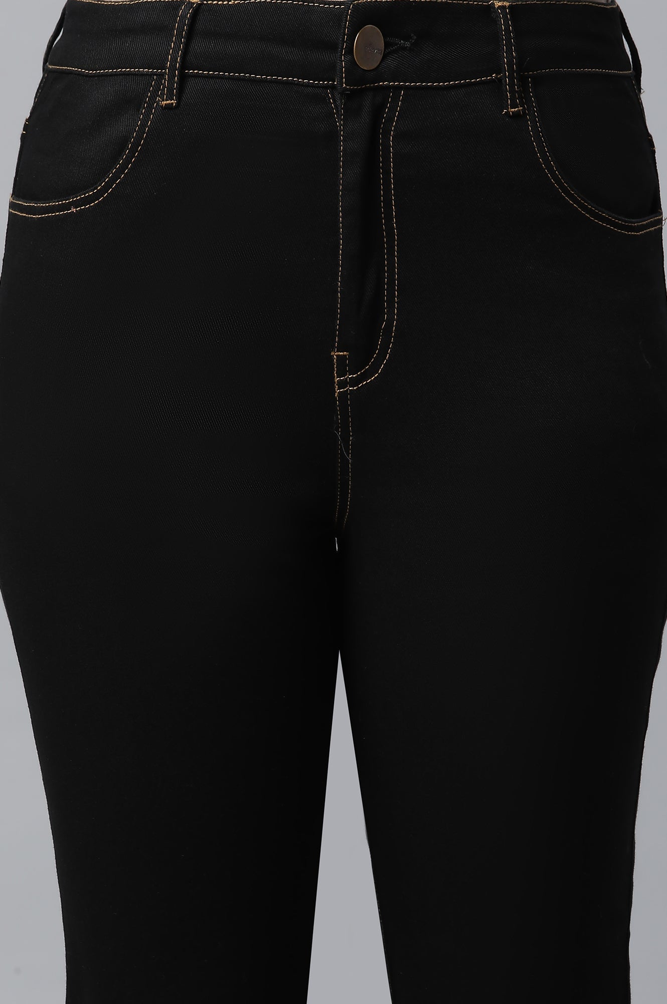 Black Solid Boot Cut Denim Jeans With Front Zip Closure