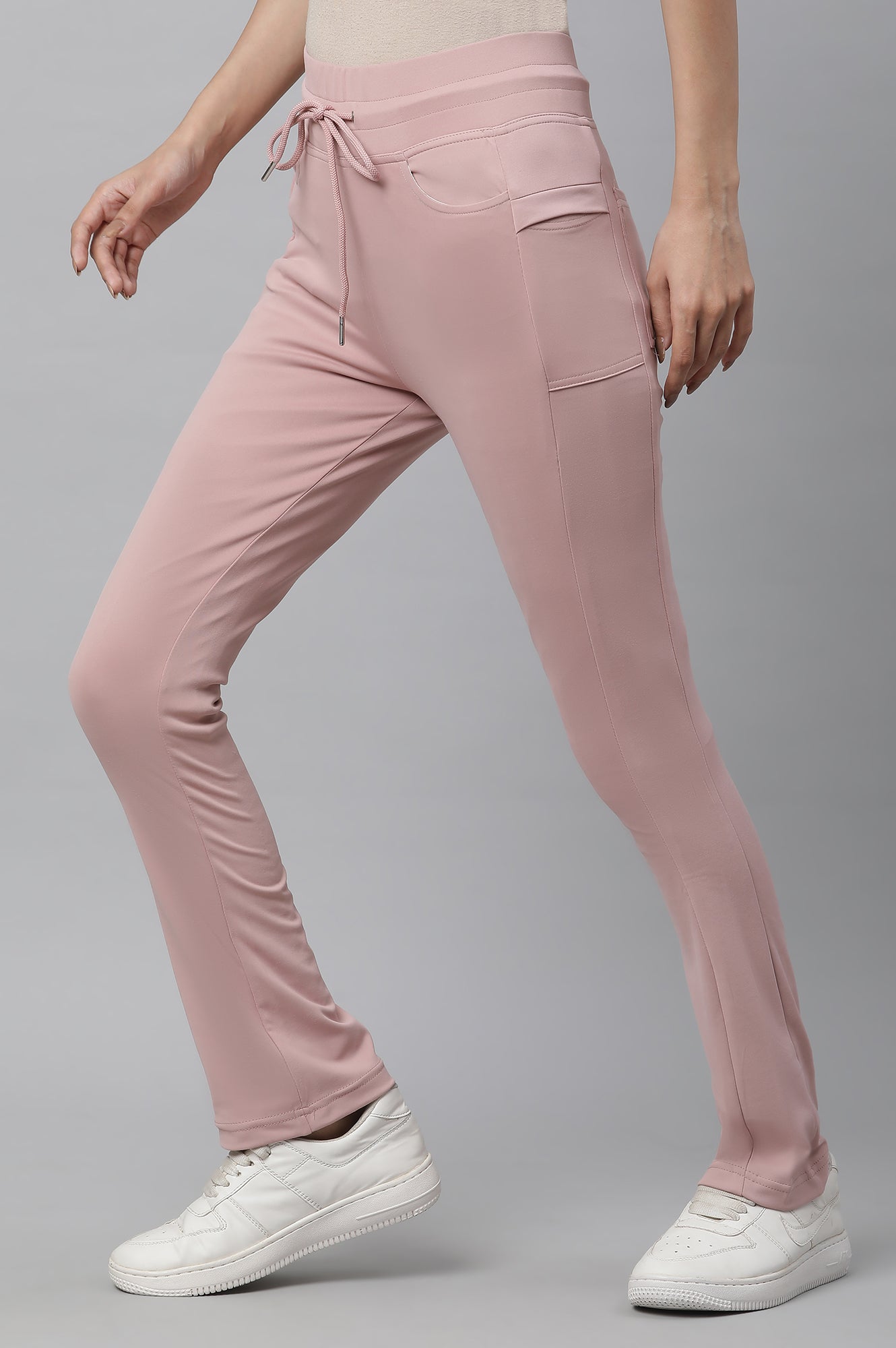 Elleven Women&