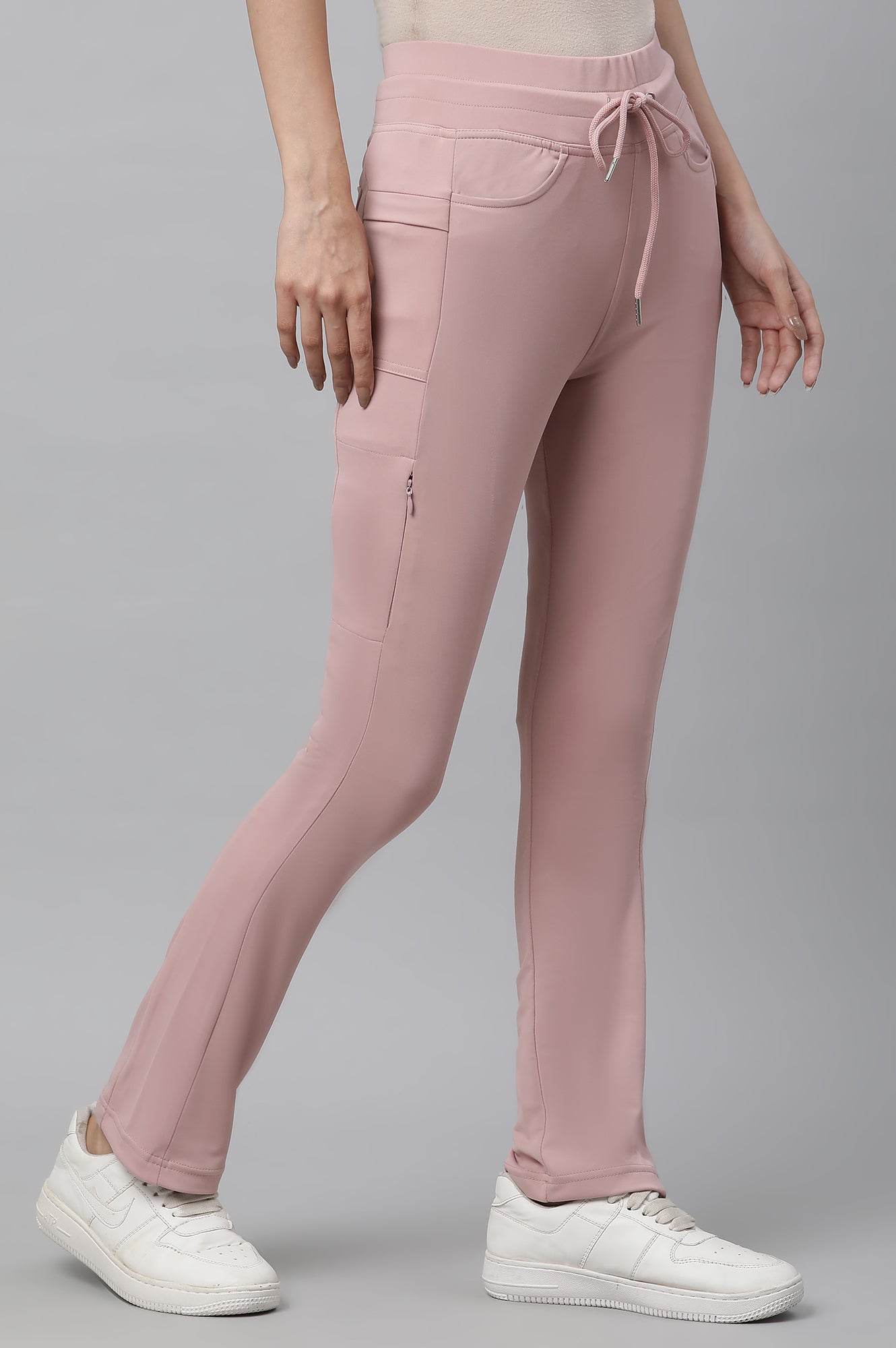 Elleven Women&