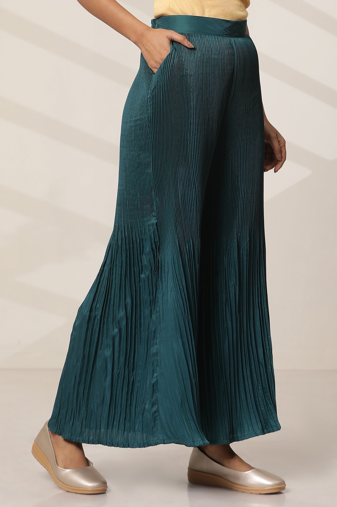 Teal Solid Flared Woven Sharara With Pleats