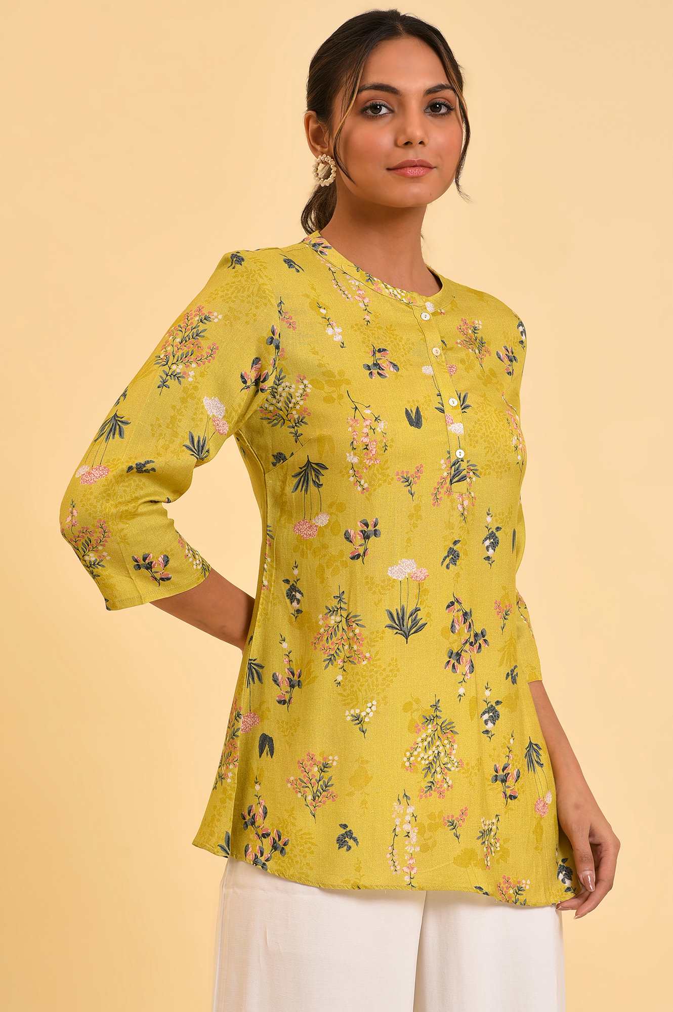 Yellow Floral Straight Top