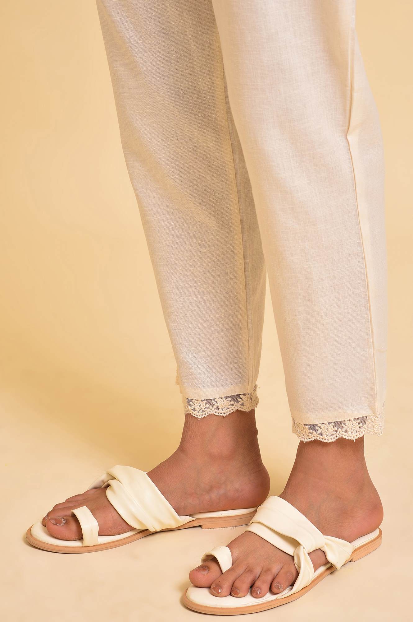 Ecru Embroidered kurta & Pants Set