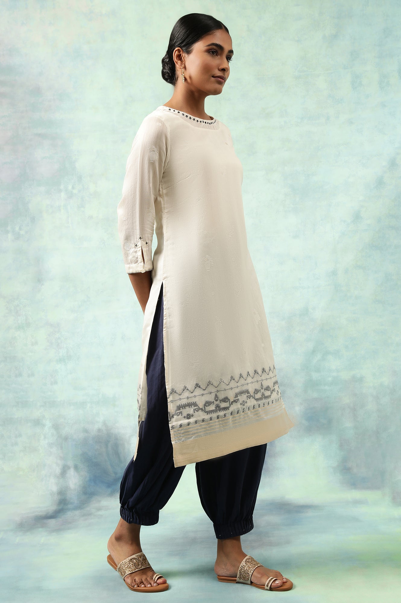 Ecru Jacquard kurta With Mirror Work Embroidery