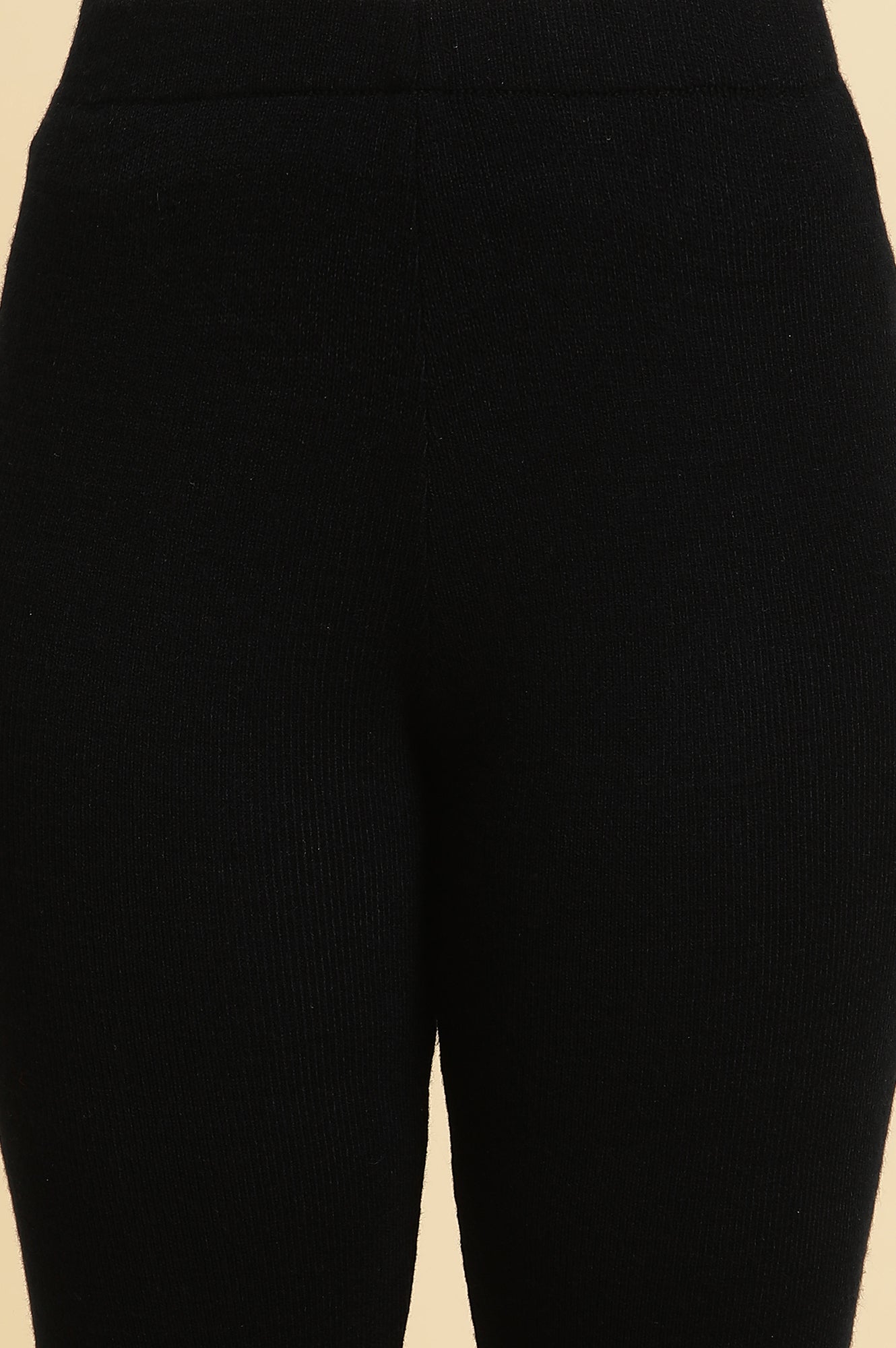 Black Solid Acrylic Mid Rise Ankle Length Skinny Fit Leggings