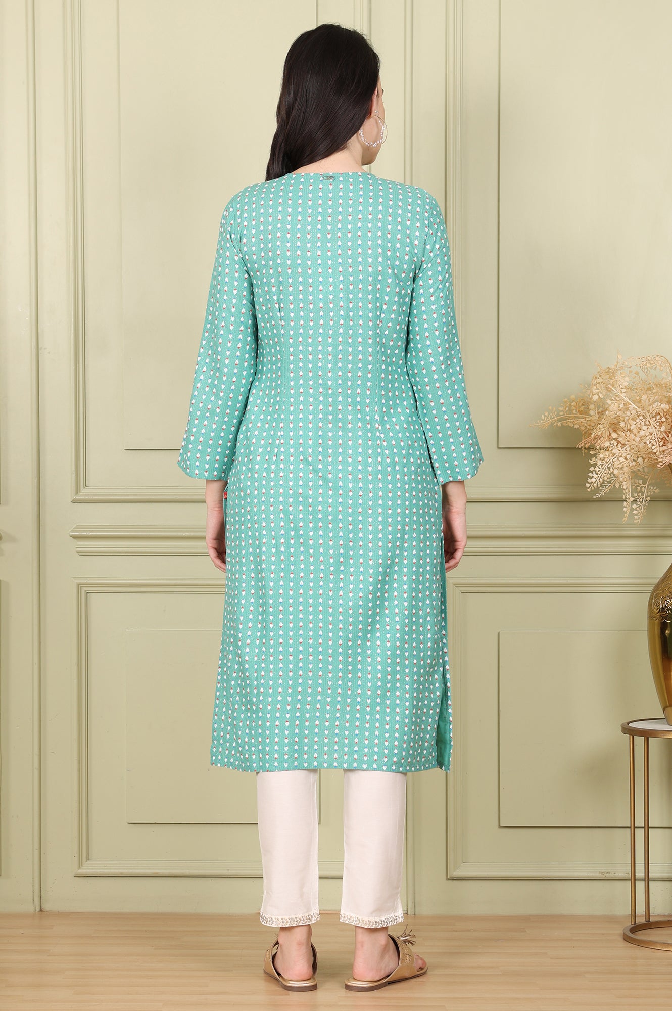 Green Glitter Geometric Printed Rayon Straight Kurta - wforwoman