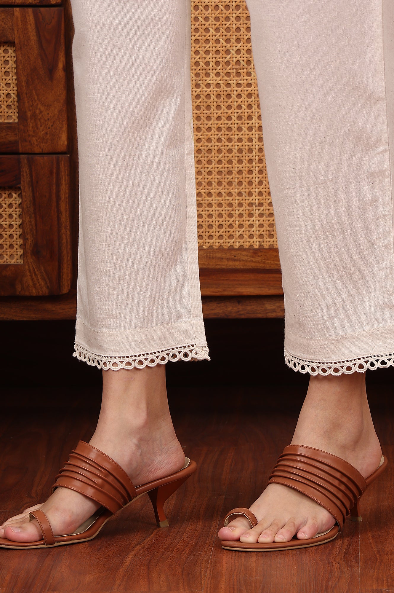 Off White Floral Printed Cotton Flax Straight Kurta