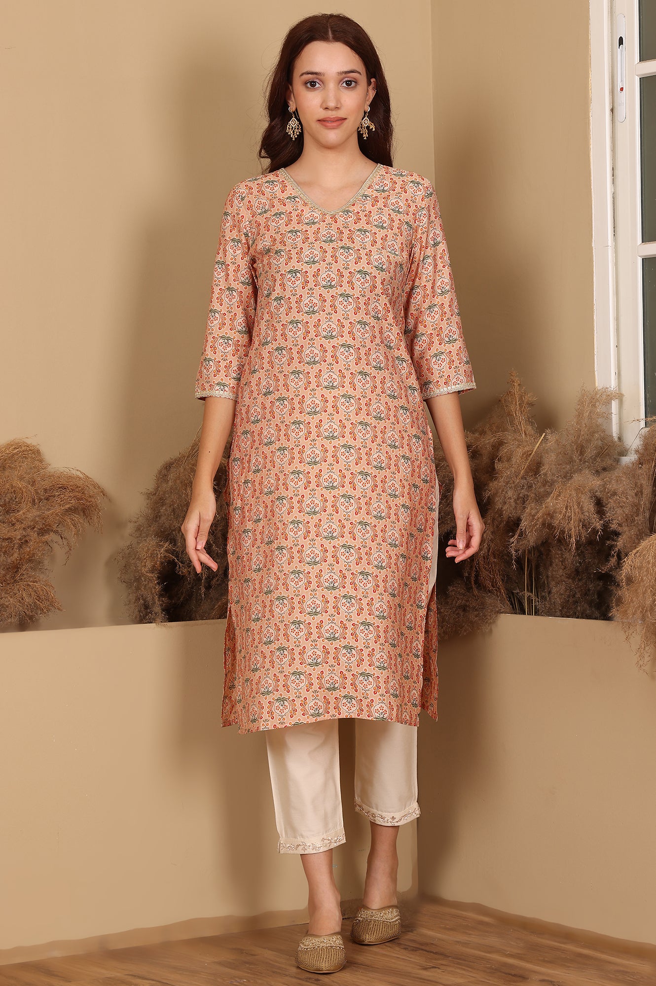 Peach Floral Printed Straight Kurta With Lace Highlight - wforwoman