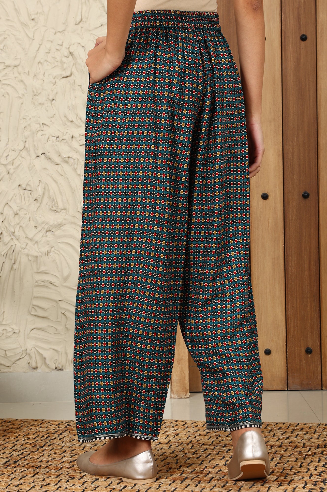 Teal Multi-Coloured Geometric Printed Parallel Pants With Printed Hemline - wforwoman