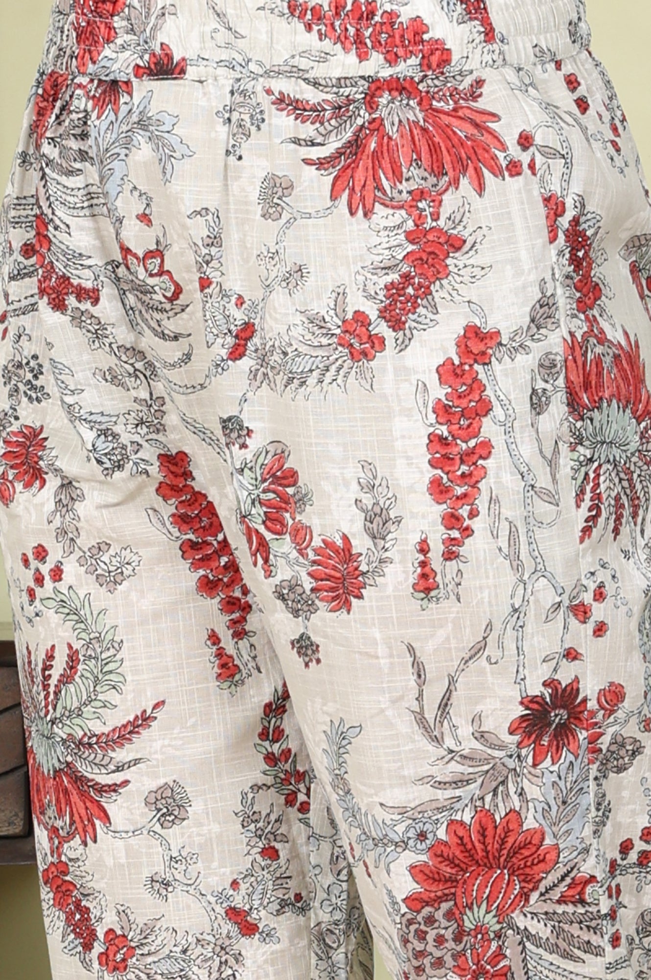 White Floral Printed Pure Cotton Straight Kurta And Pants Set