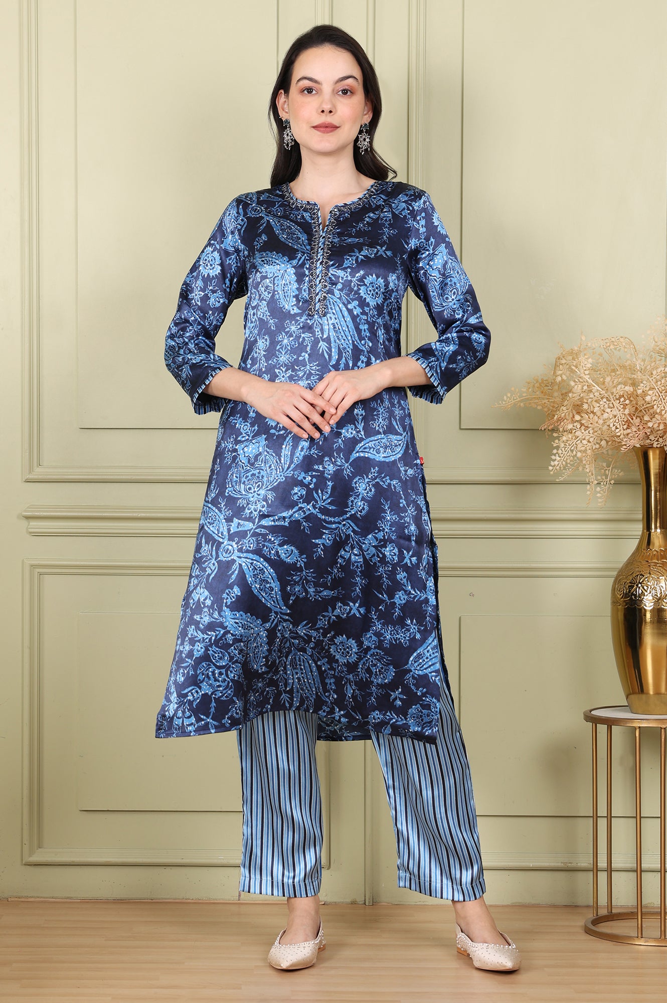 Blue Floral Printed With Thread Work Japenese Satin Kurta And Pants Set - wforwoman