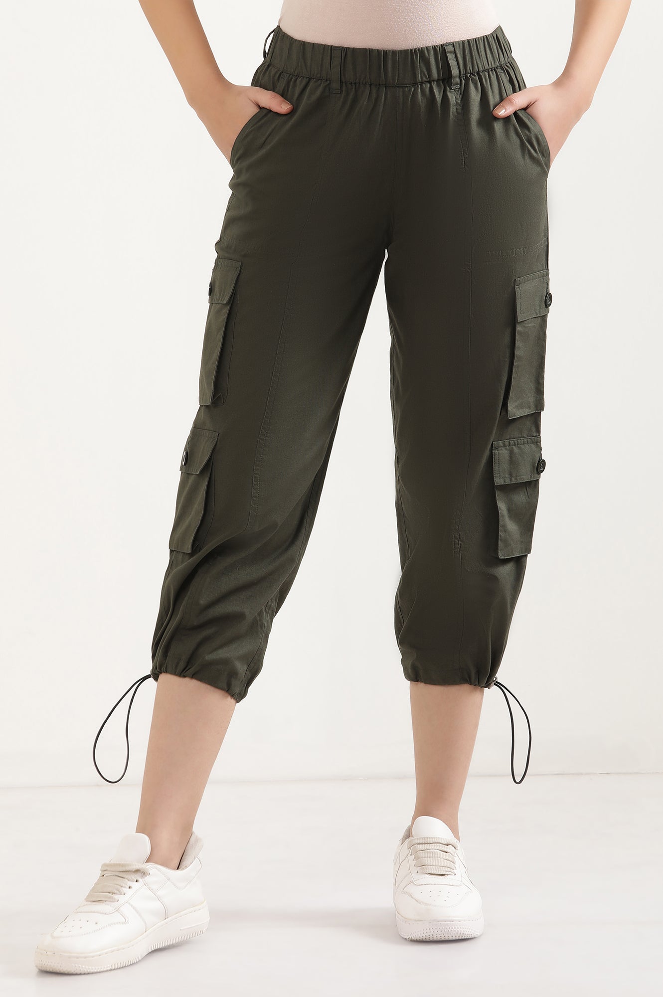 Muted Sage Green Solid Straight Fit Cotton Cropped Pants With Drawstring