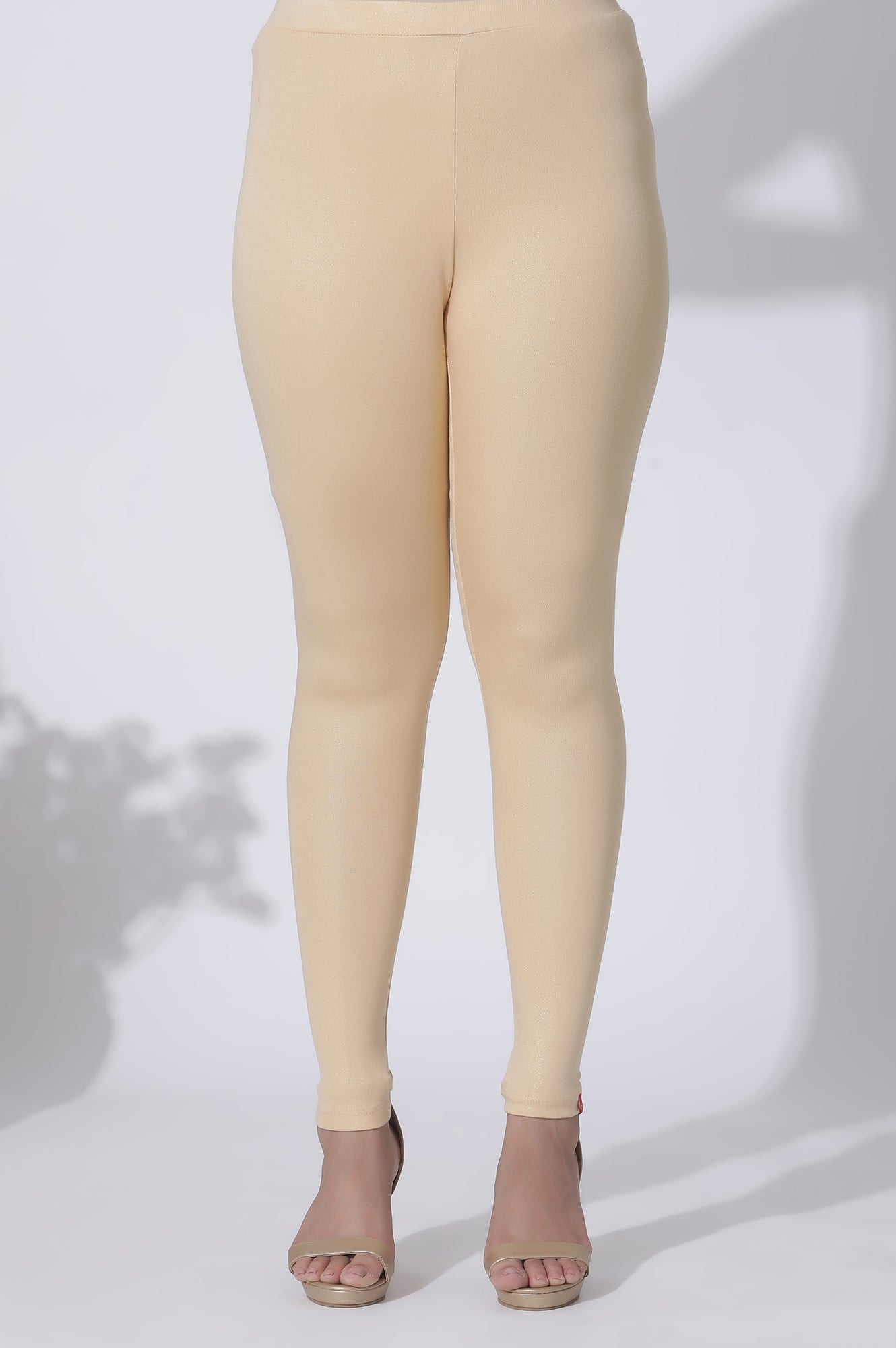 Peach Solid Viscose Lycra Ankle Length Leggings
