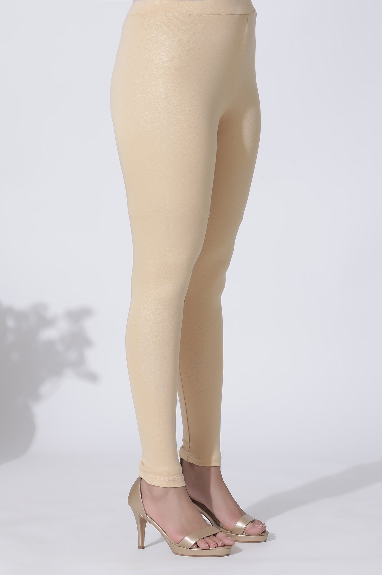 Peach Solid Viscose Lycra Ankle Length Leggings