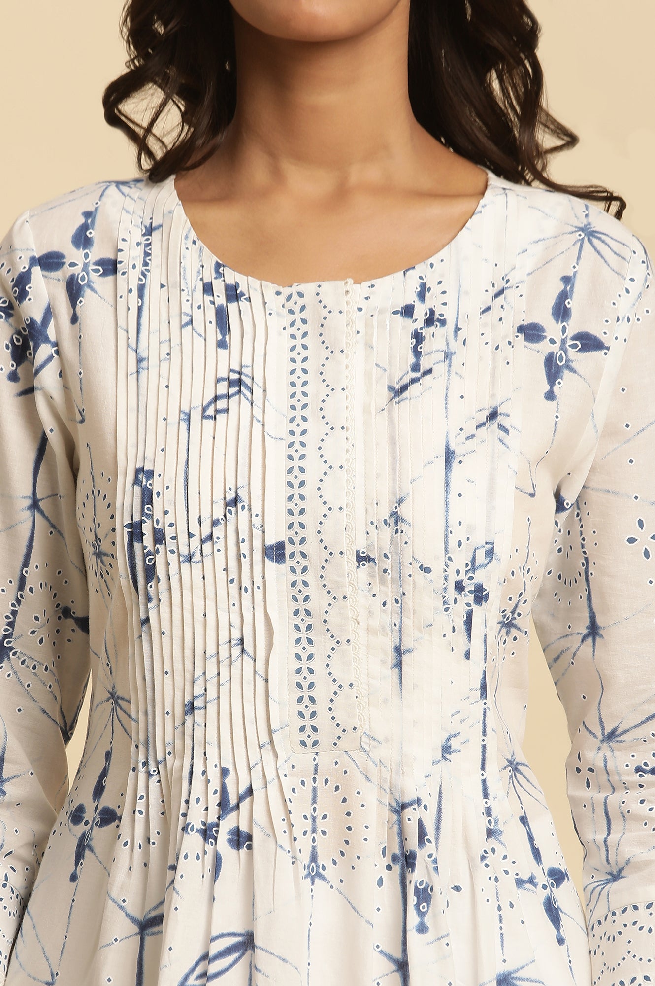 White Cotton Kurta With Blue Print