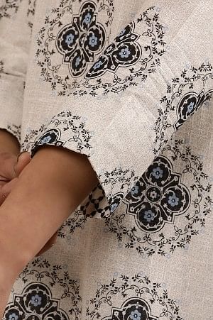 Off-White Geometric Printed V-Neck Kurta