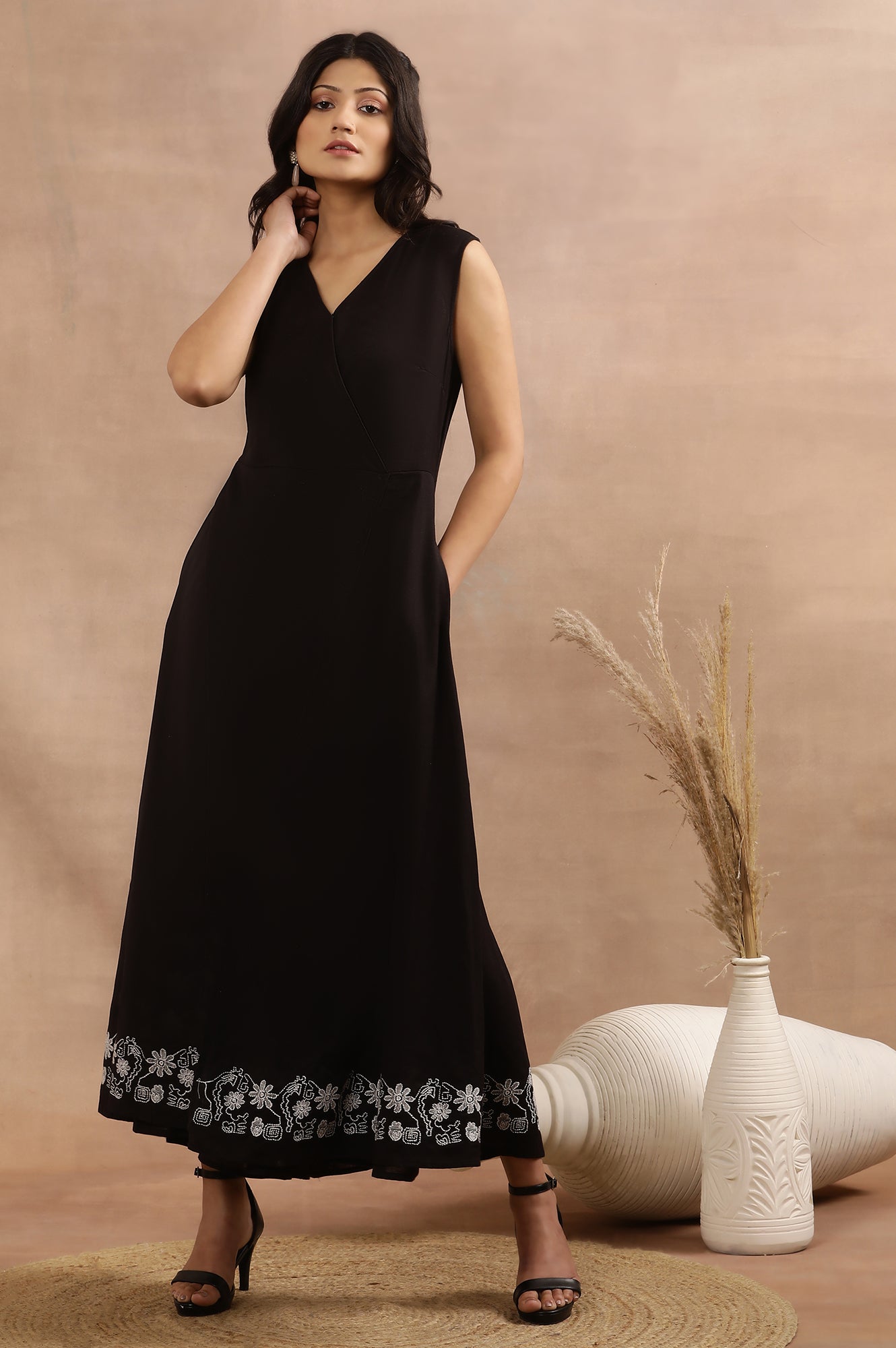 long black western dress Black Western Inspired Maxi Dress Medium