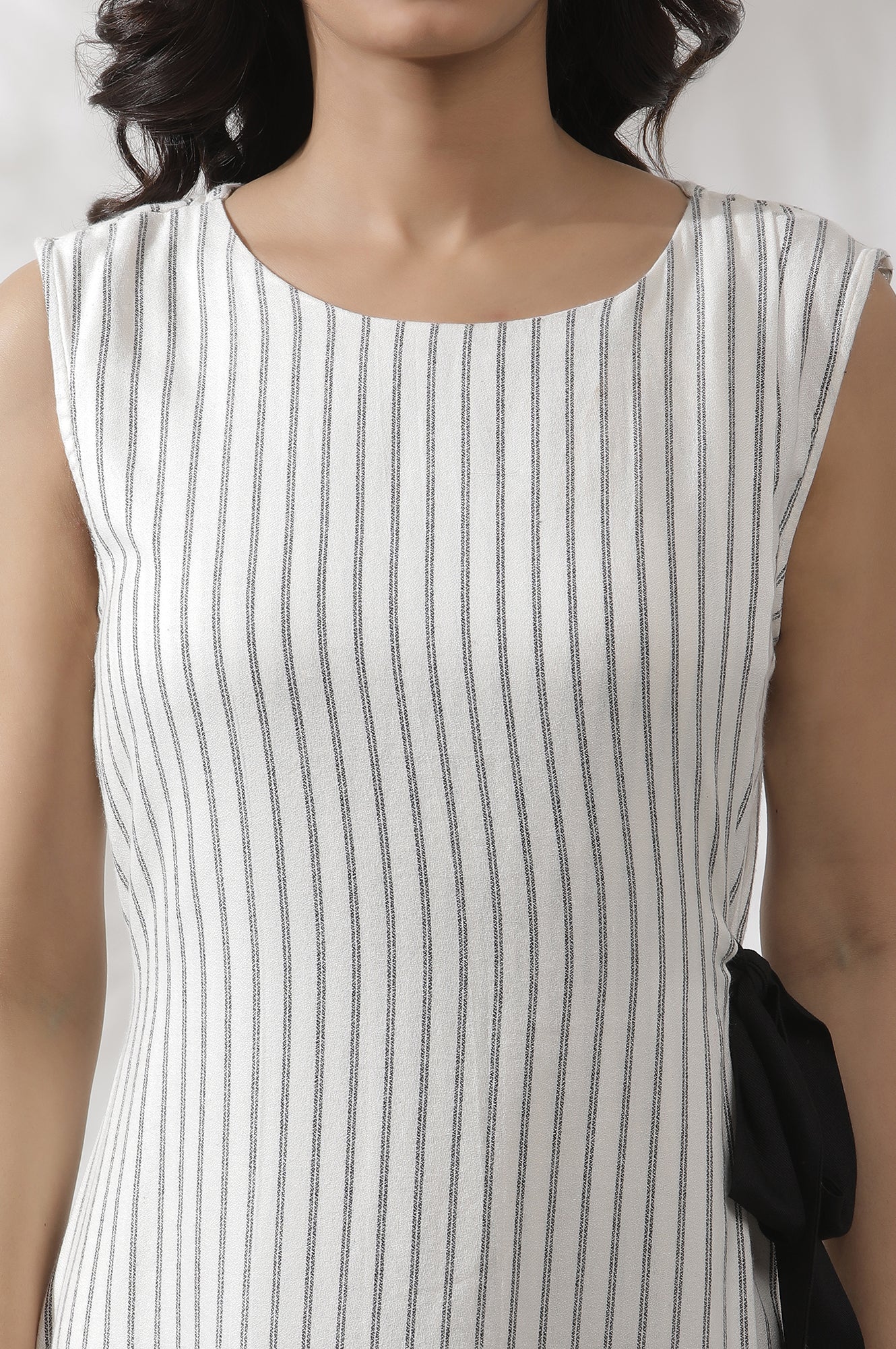 White Sleeveless Long Stripe Printed Cotton Dress