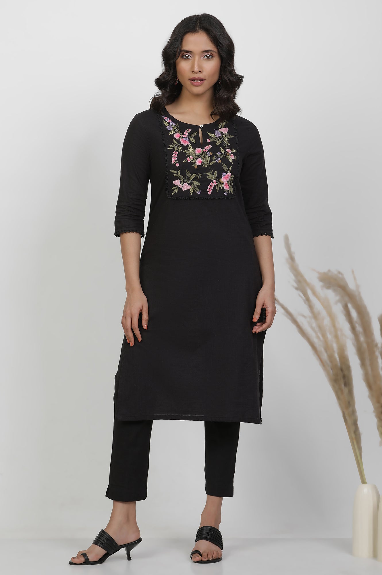 Black Textured Cotton Dobby Embroidered Kurta