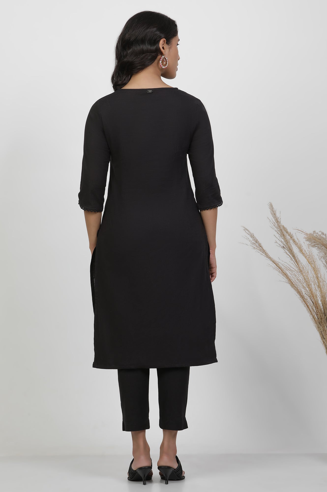 Black Textured Cotton Dobby Embroidered Kurta