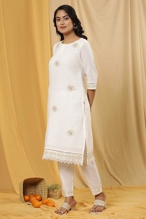 White A-Line Cotton Checker Kurta, Pants And Dupatta Set