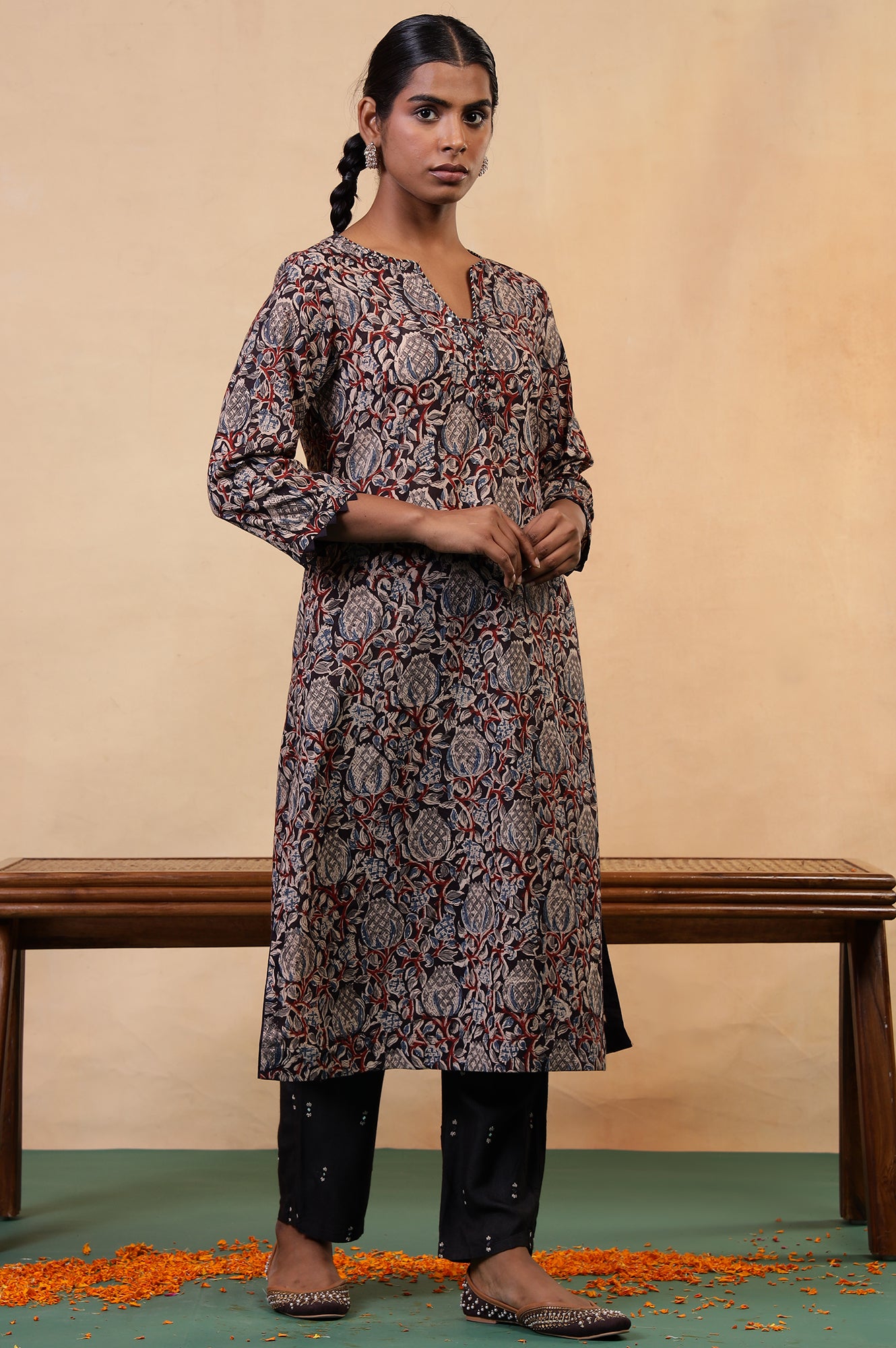 Folksong Black Iron Floral Mirror Work A-Line Cotton Kurta