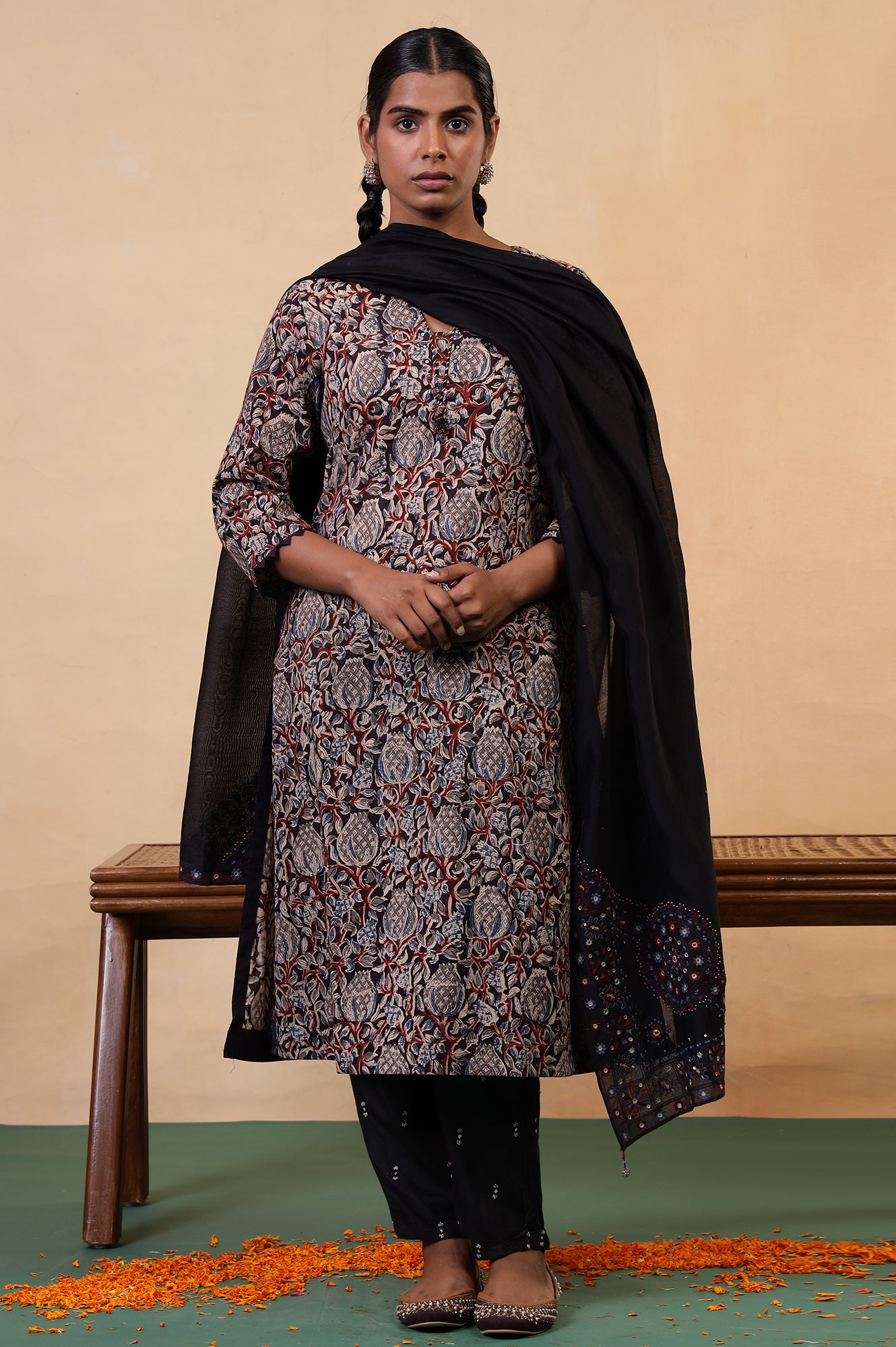 Folksong Black Iron Floral Mirror Work A-Line Cotton Kurta
