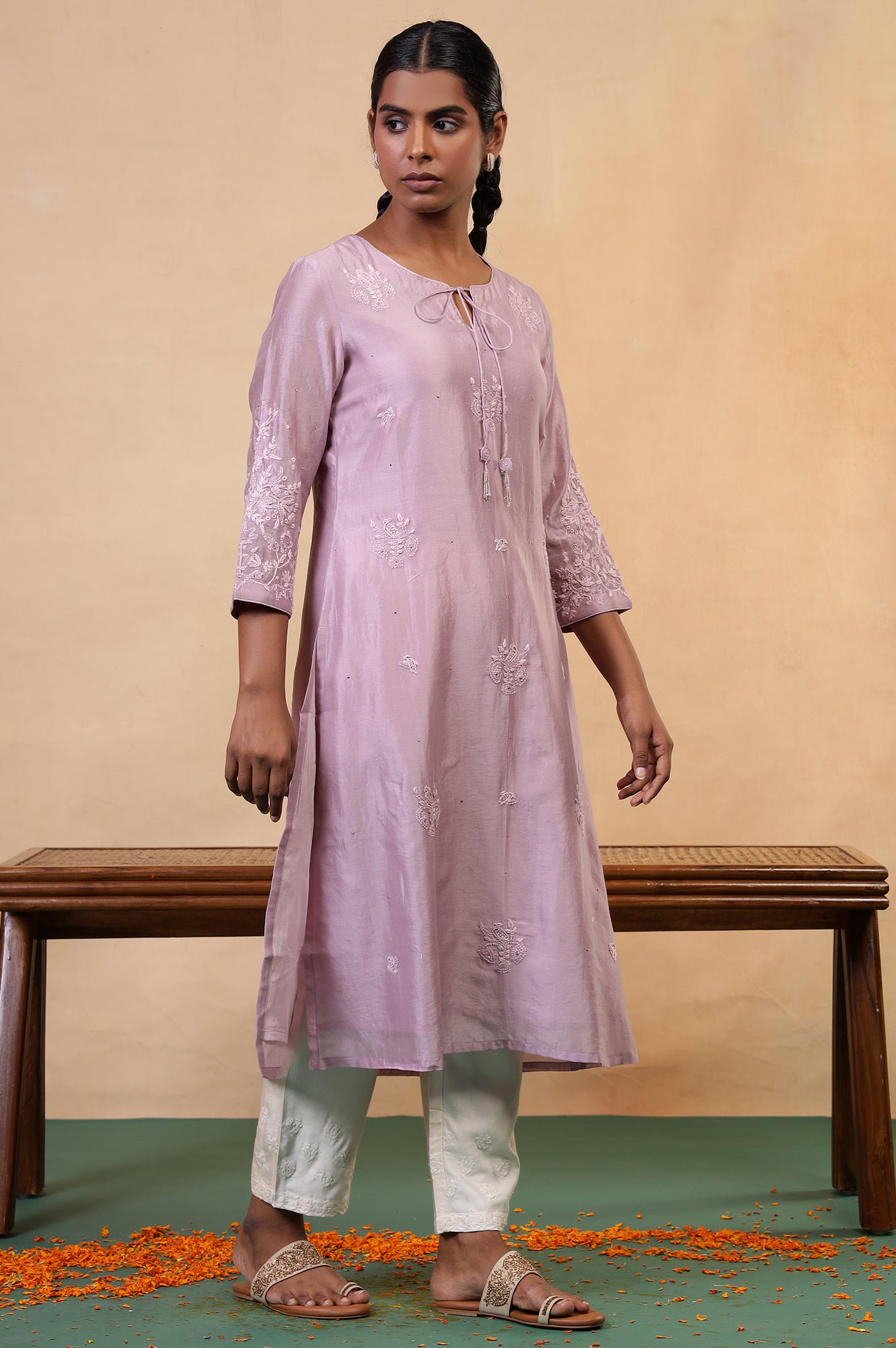 Folksong Lilac Cotton-Silk A-Line Embroidered Chikankari Regular Kurta