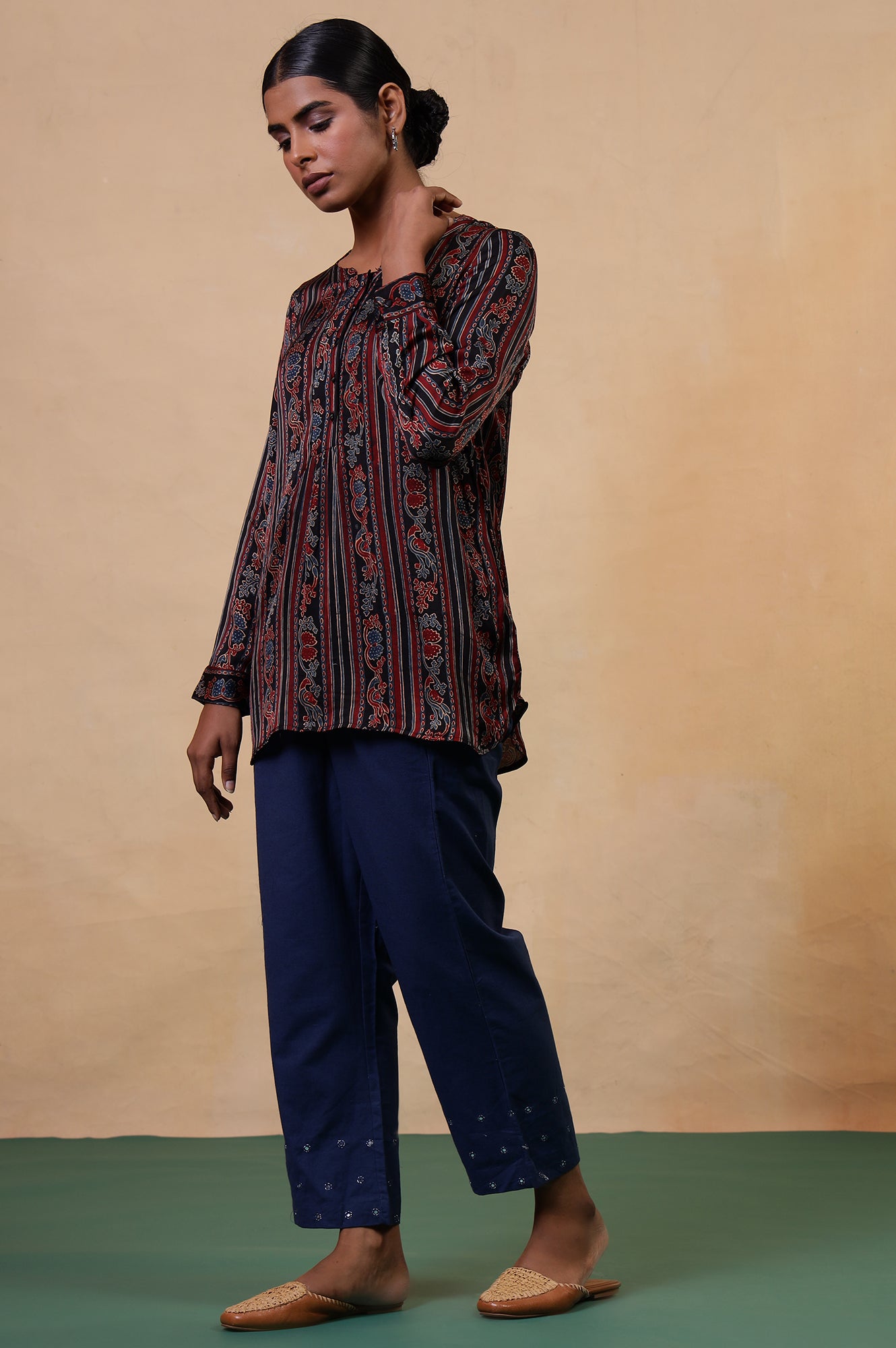 Folksong Pirate Black Viscose Straight-Fit Ethnic Motif Ajrakh Print Top