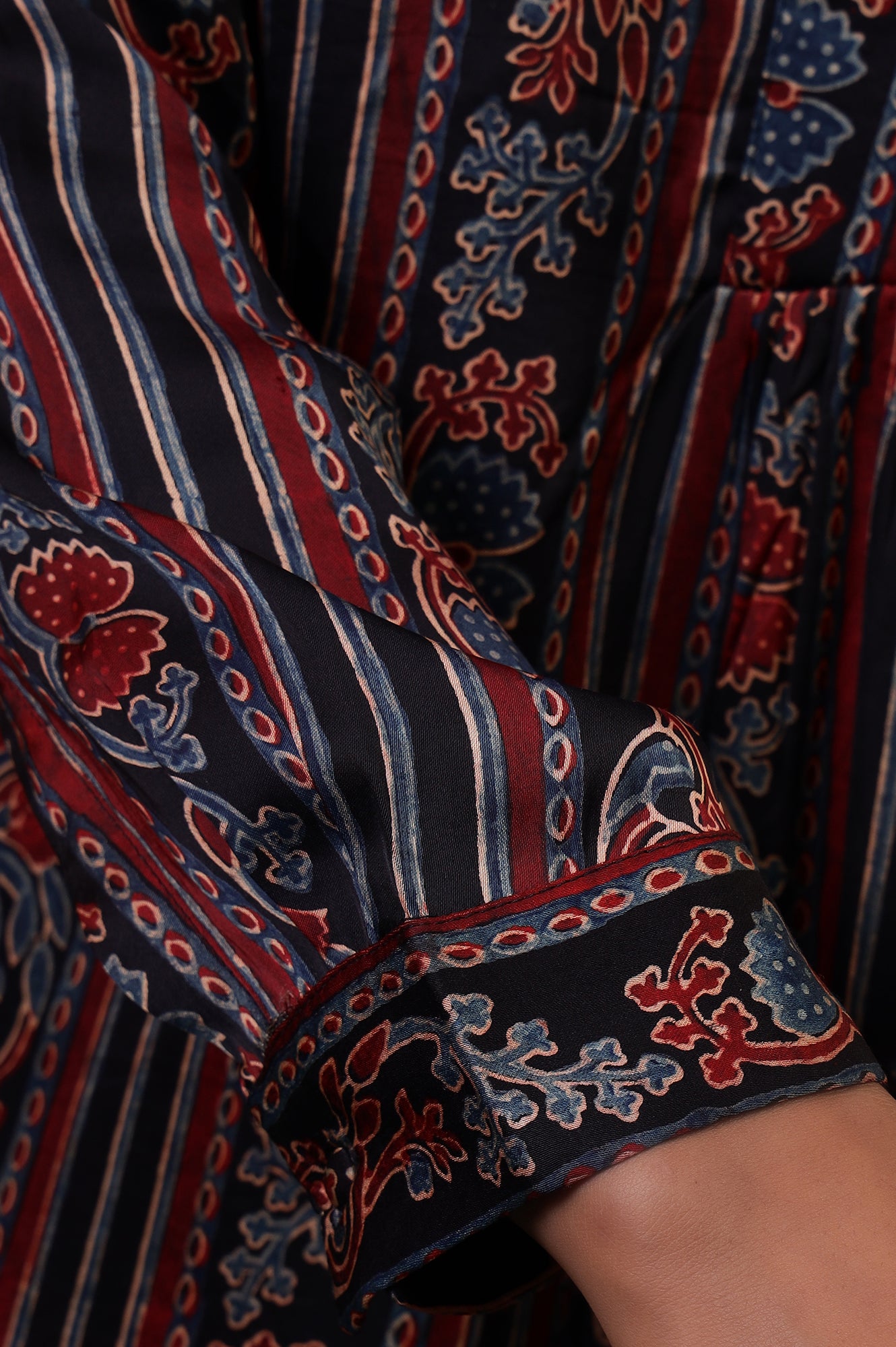 Folksong Pirate Black Viscose Straight-Fit Ethnic Motif Ajrakh Print Top