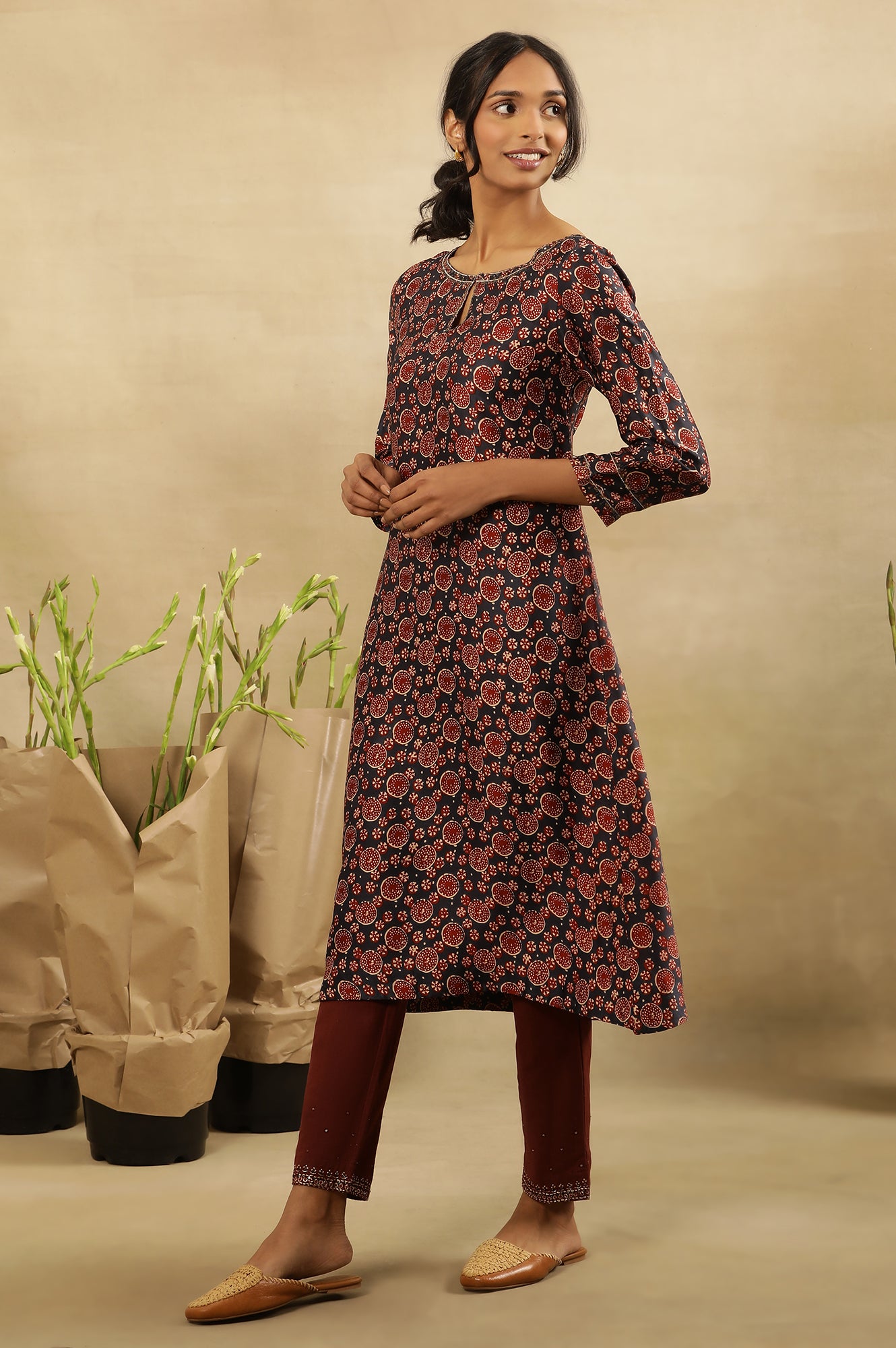 Blue & Red Printed Kurta In Lustrous Satin
