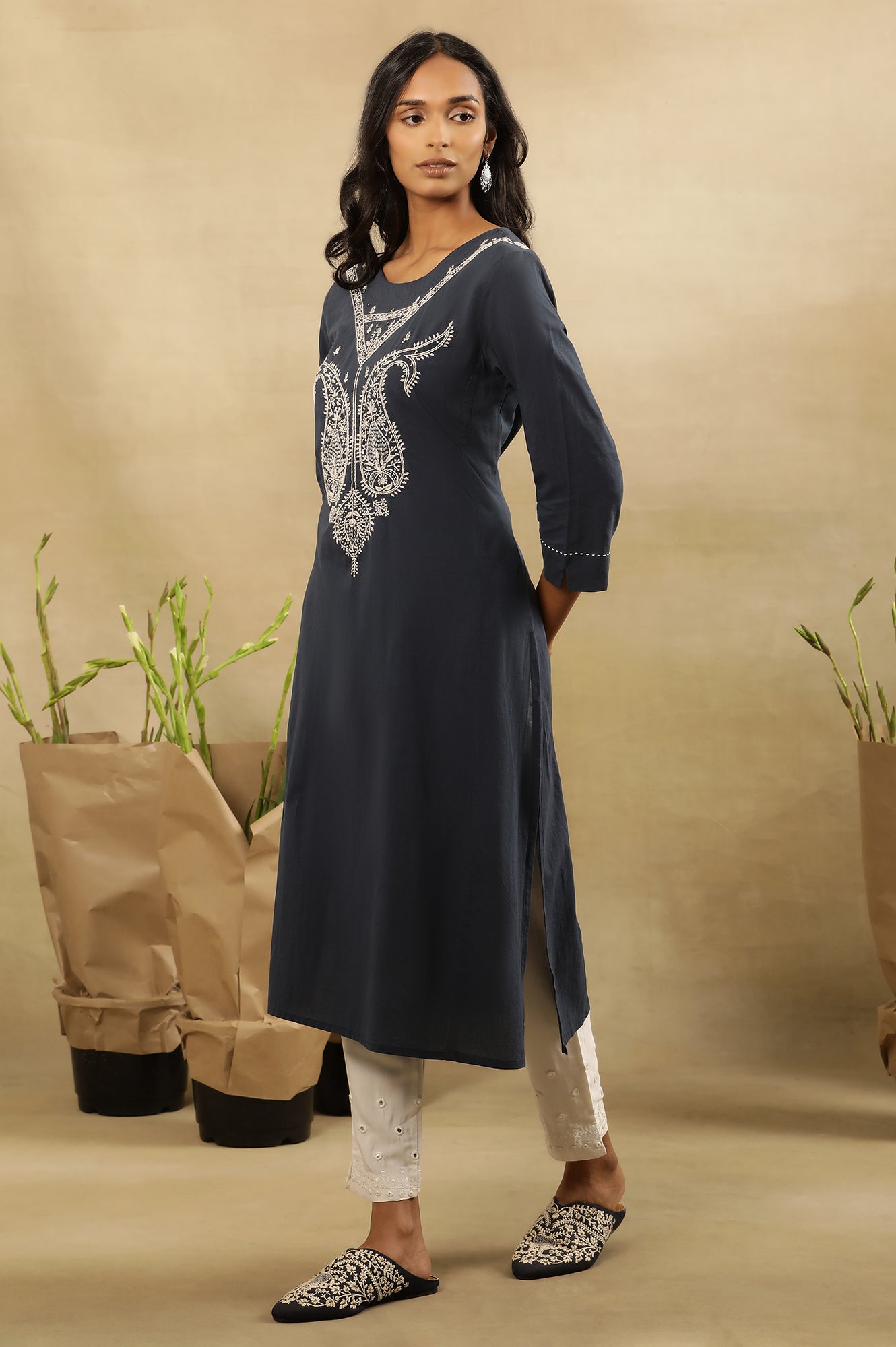 Navy Blue Chikankari Kurta In Cotton Voile