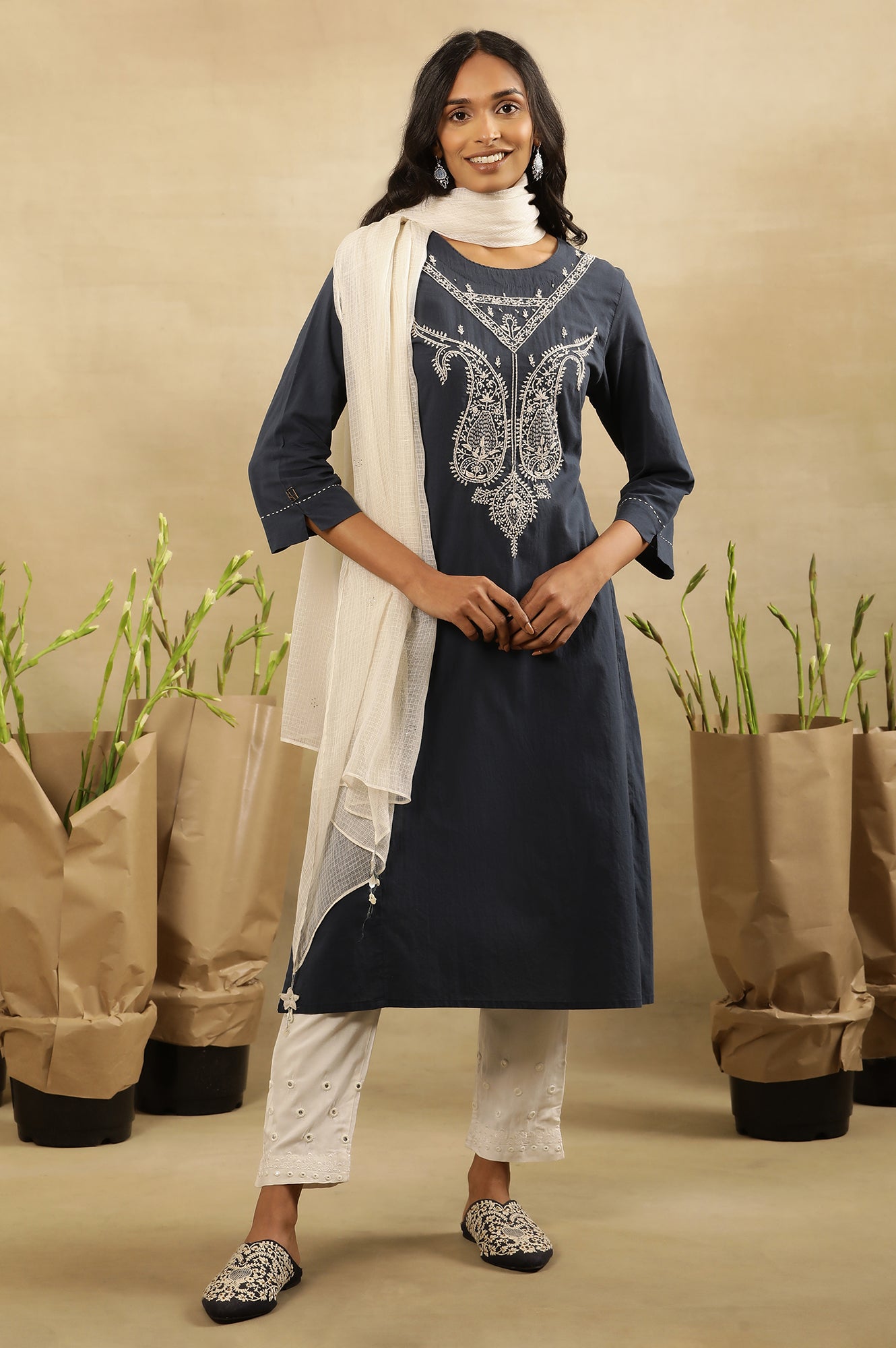 Navy Blue Chikankari Kurta In Cotton Voile