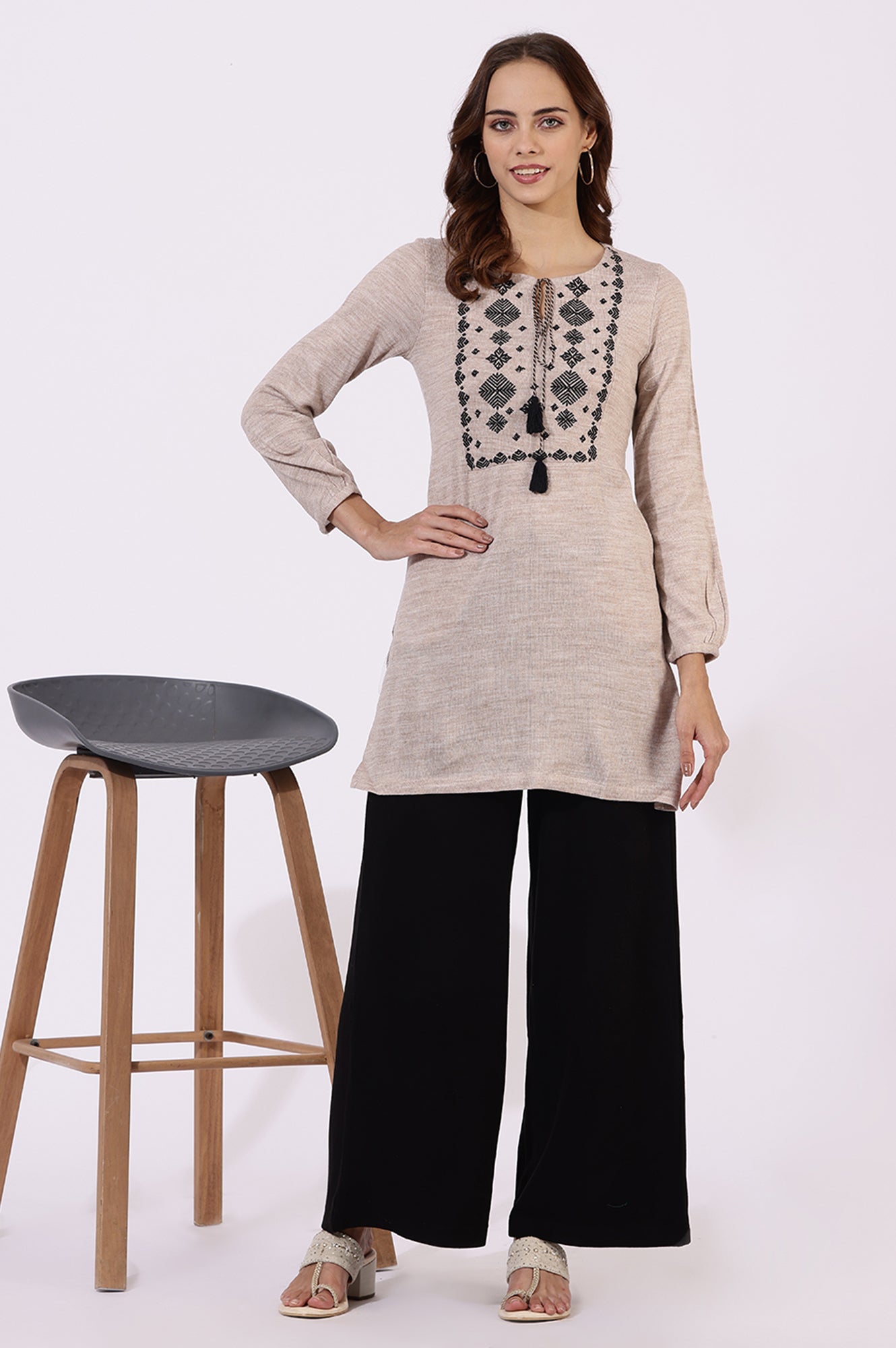 Off White Solid Thread Work Acrylic Straight Westernwear