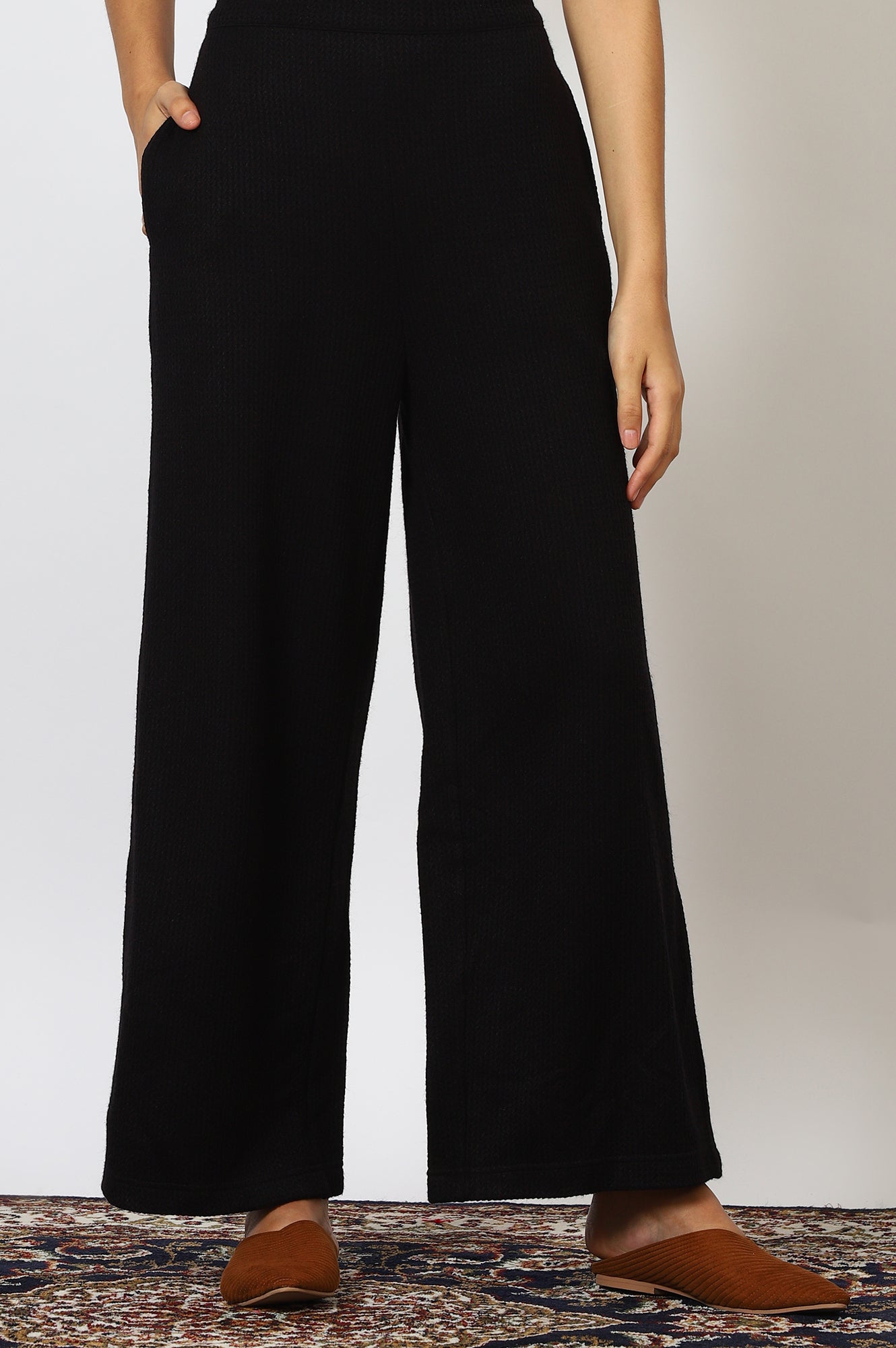 Black Solid Rayon Flarred Trousers & Pants