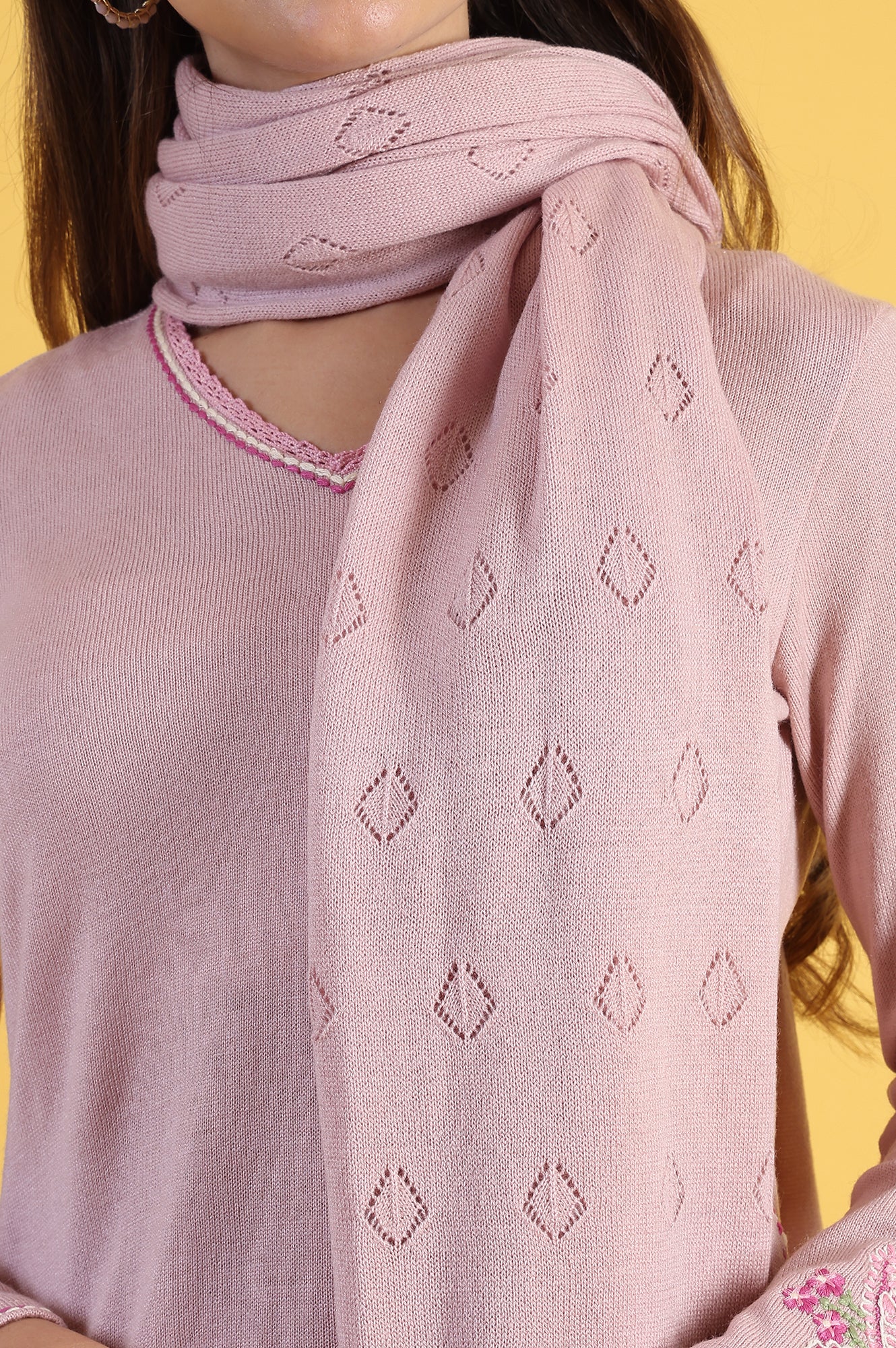 Pink Yarn Dyed Acrylic Shawls & Stole