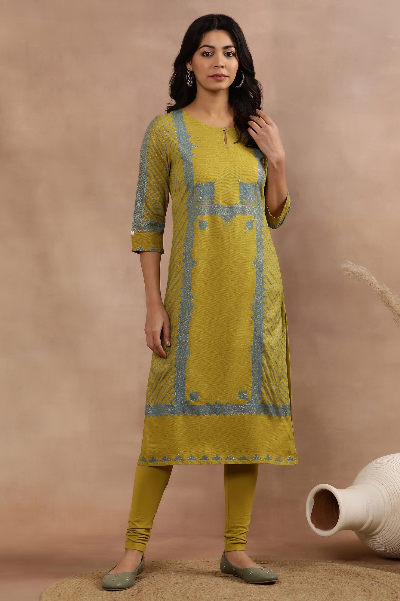 Green Placement Printed Kurta And Tights Set