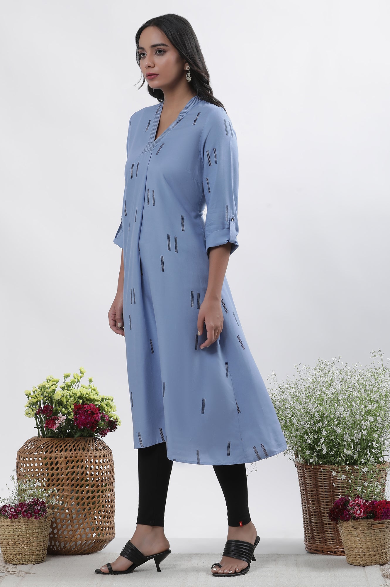 Blue Geometric Print Shirt Kurta And Tights Set