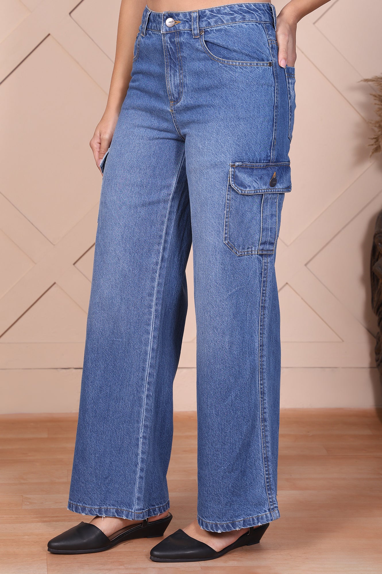 Elleven Women&