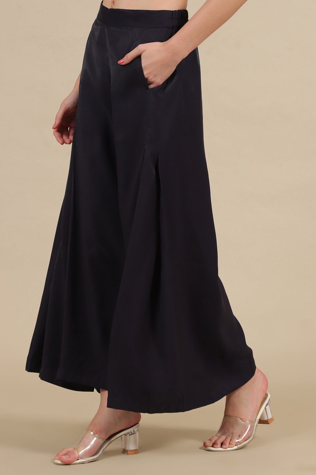 Blue Solid Flared Rayon Palazzo With Pleats