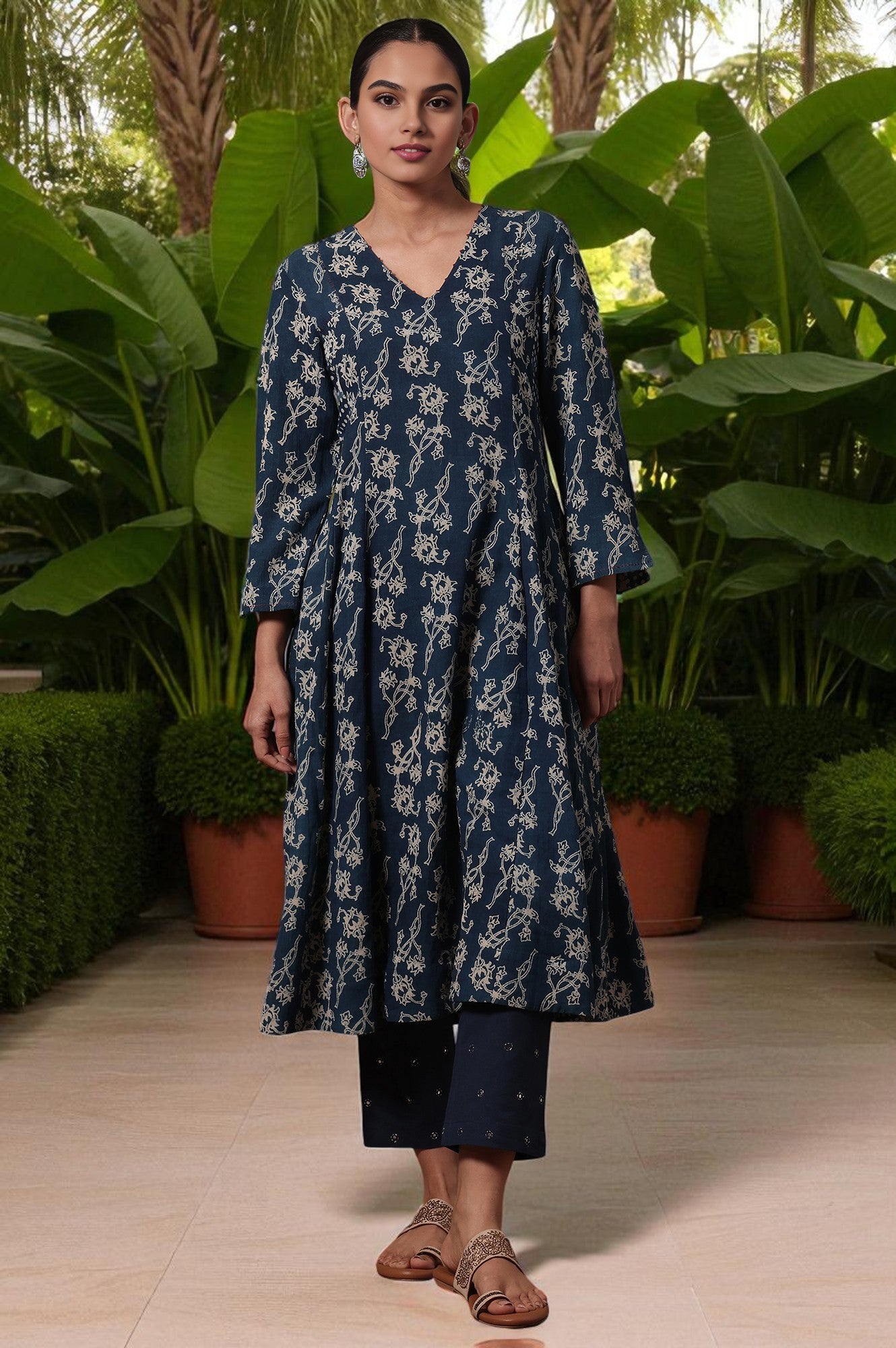 Floral Printed Flared Cotton Blend Kurta