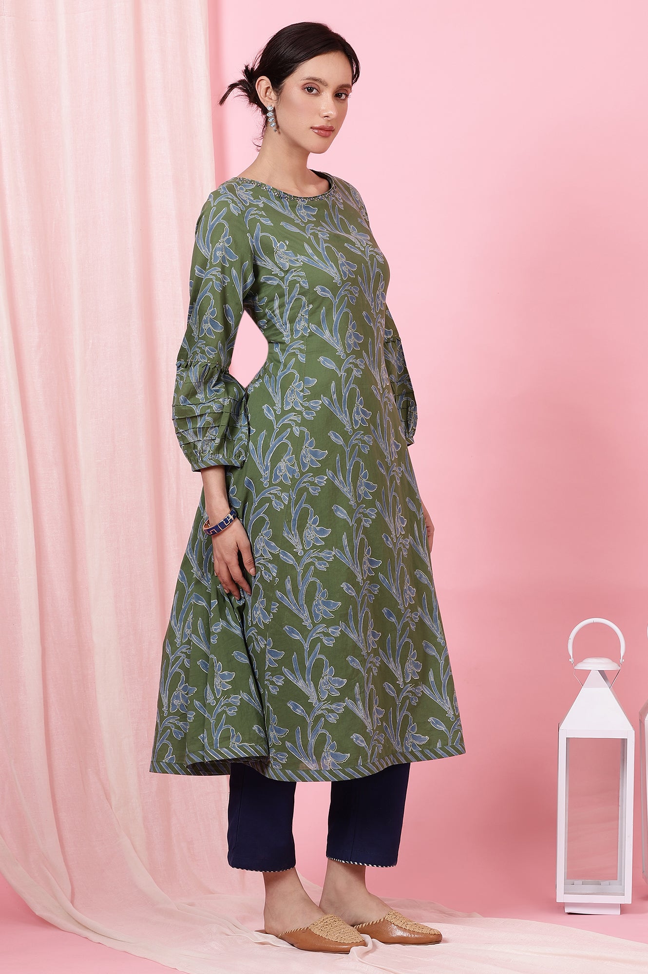 Green Floral Handblock Printed Kurta with Volume Sleeves