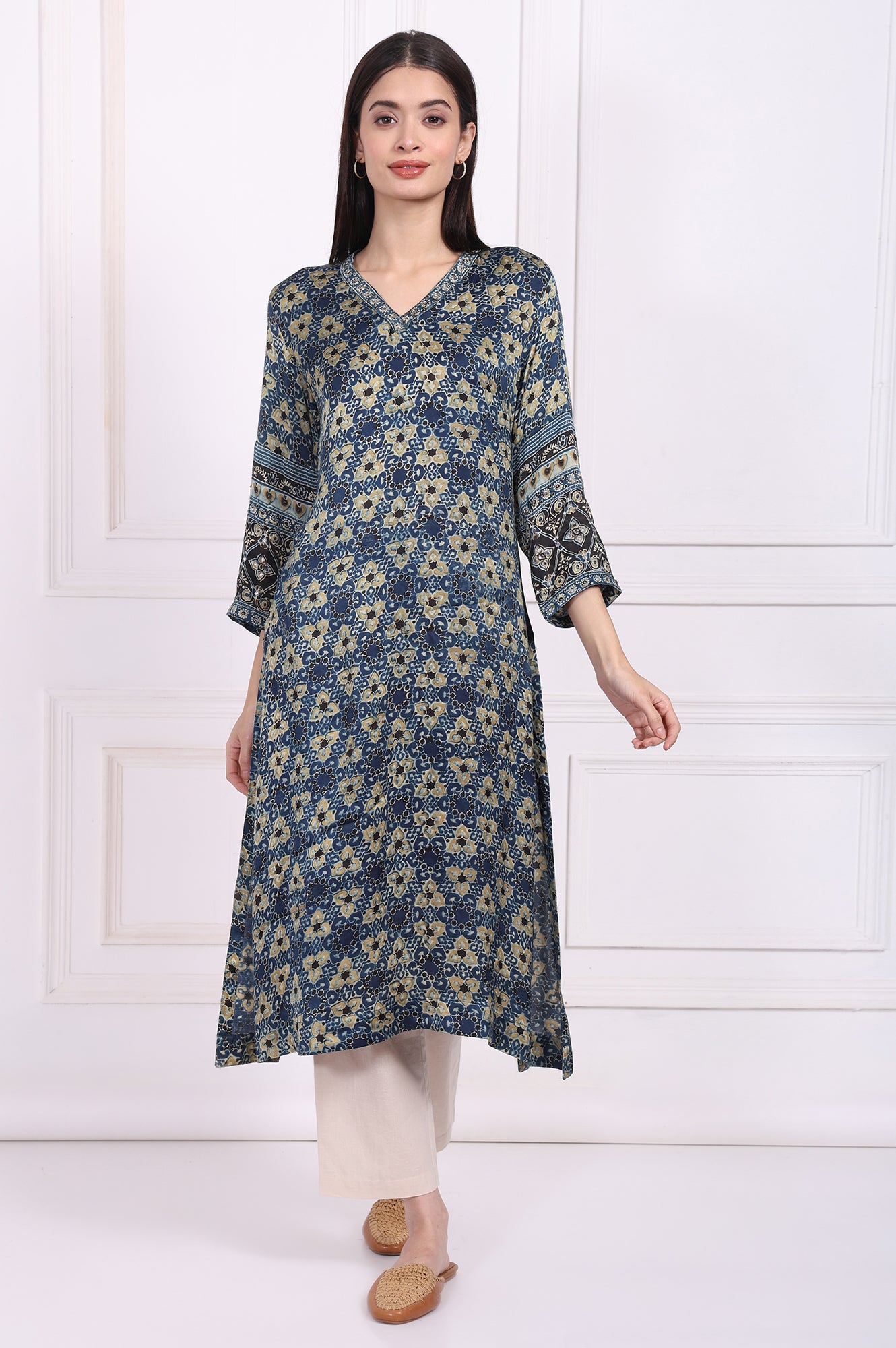 Blue Floral Printed Thread Embroidered Modal Satin Straight Kurta